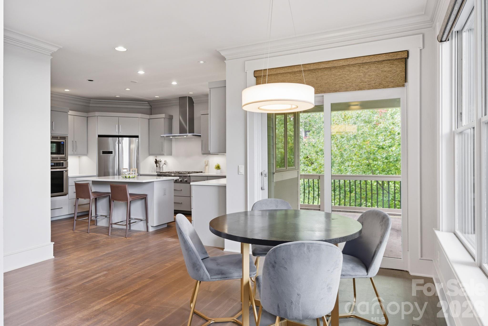 Casual eating at breakfast nook or kitchen island - 31 Bradford Vistas Drive, Fletcher
