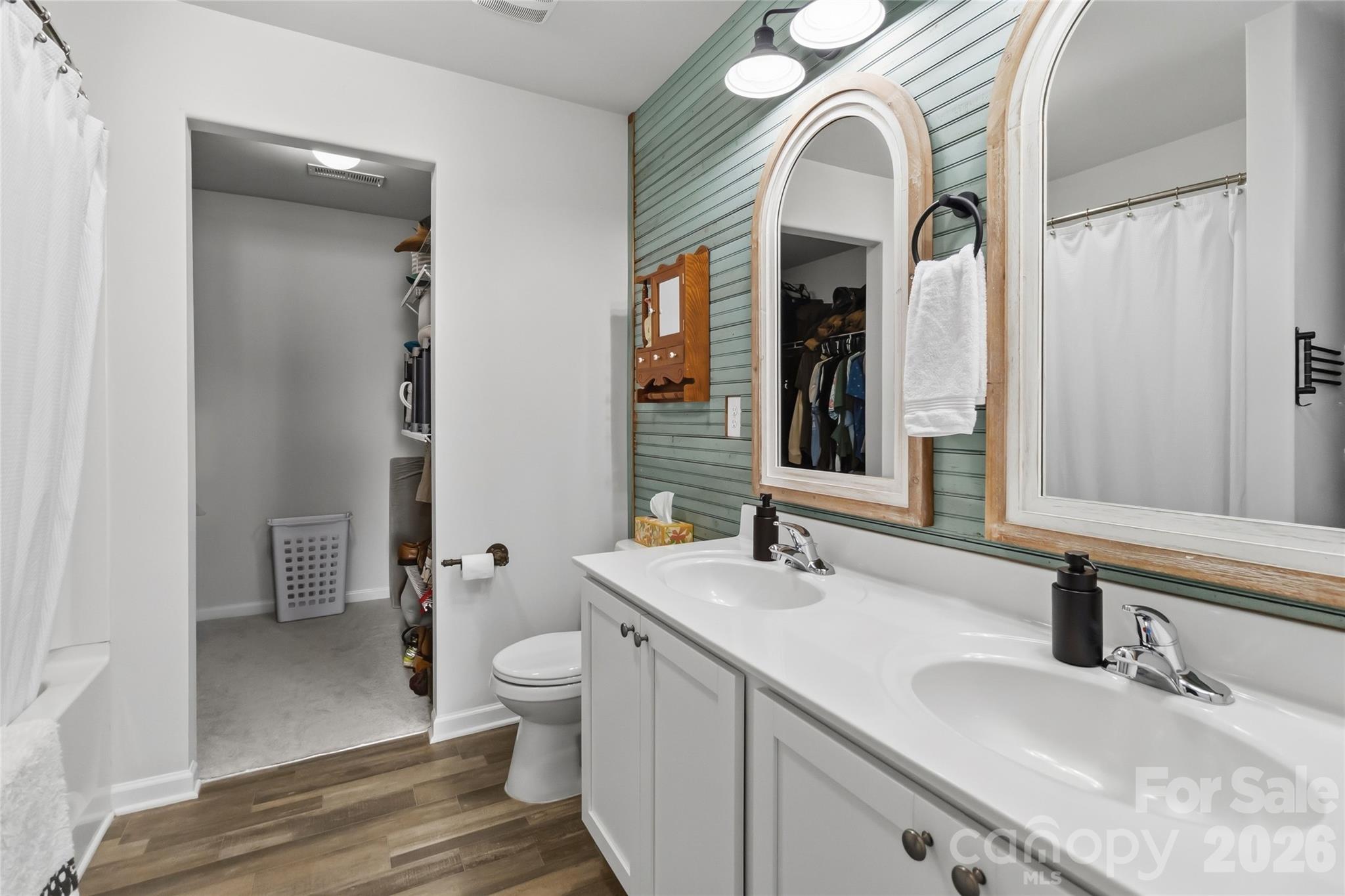 Single Family Residence at 2220 Pinnacle View Drive, Kings Mountain, photo 25 of 30