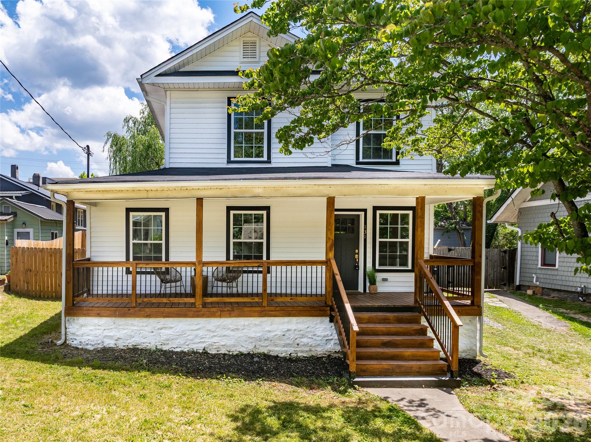 Welcome to 131 Woodrow Ave. - 131 Woodrow Avenue, Asheville