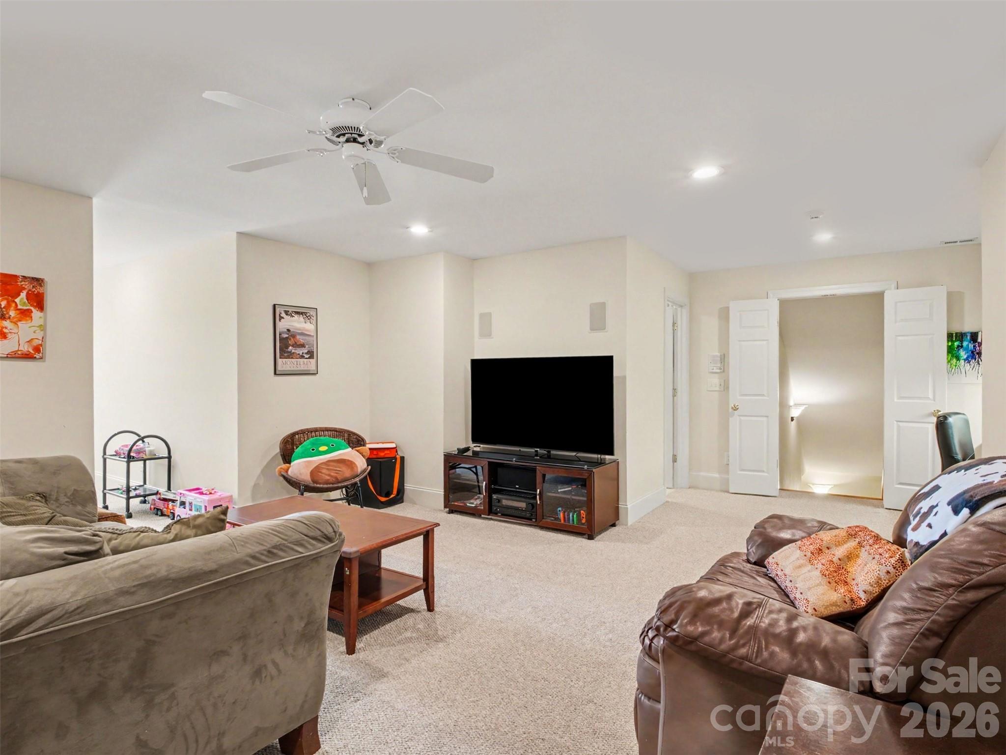 Plenty of space to separate into multiple uses - 1422 Stone Gate Drive, Shelby