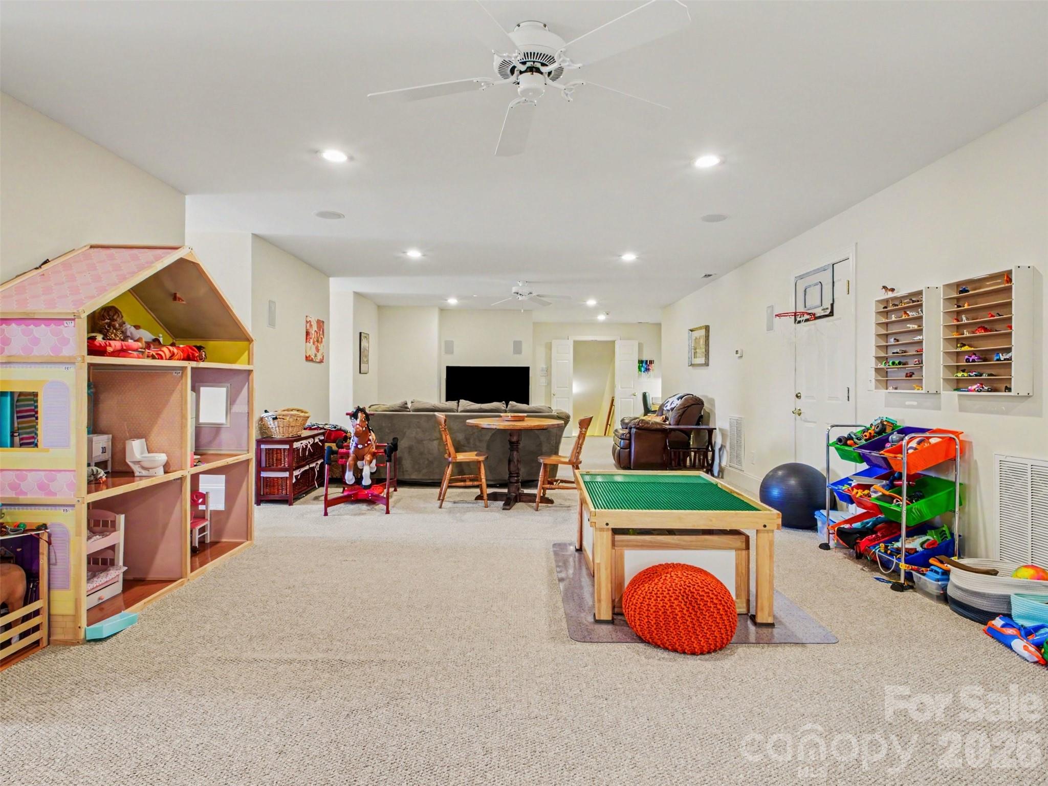 Another gathering room, play room, exercise room, hobby room...the possibilities are endless! - 1422 Stone Gate Drive, Shelby