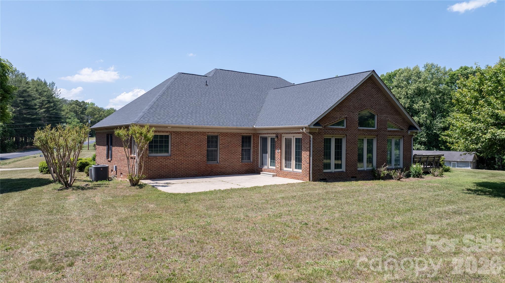 Single Family Residence at 2201 Teague Town Road, Taylorsville, photo 8 of 48