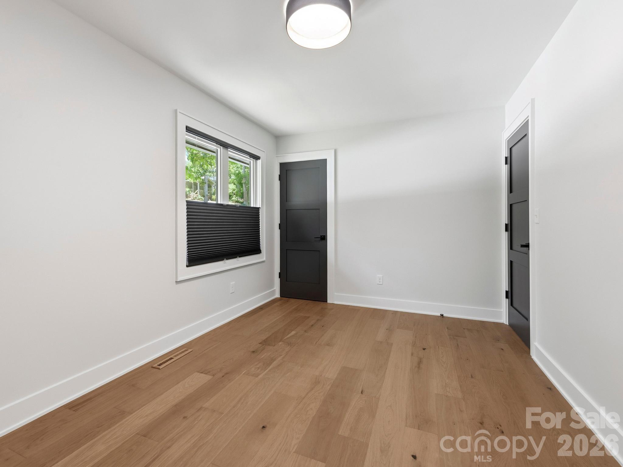 Bali, Top down Bottom up cordless shades - 17 Muirfield Drive, Arden