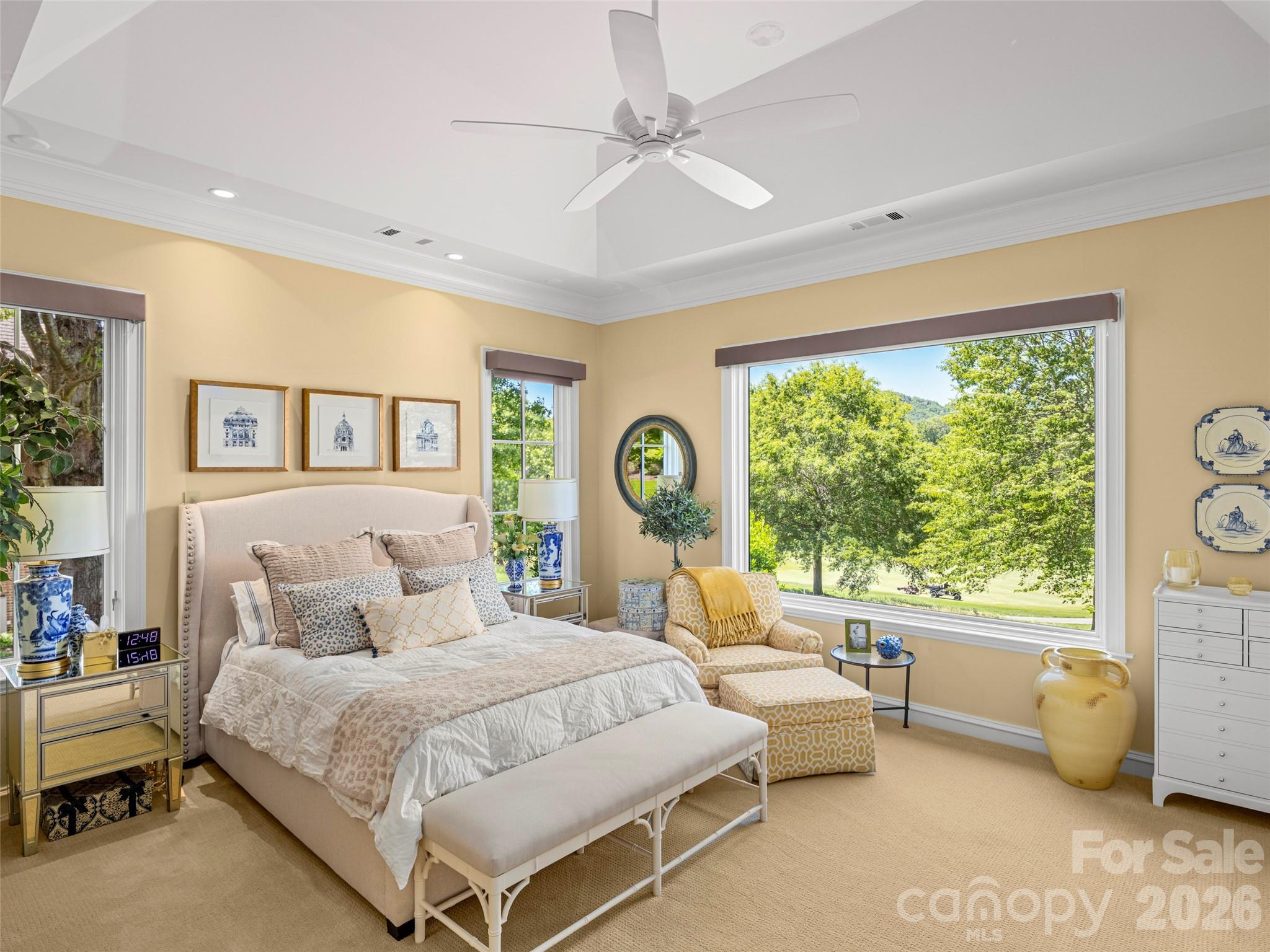 Townhouse at 14 Golfside Court, Arden, photo 19 of 45
