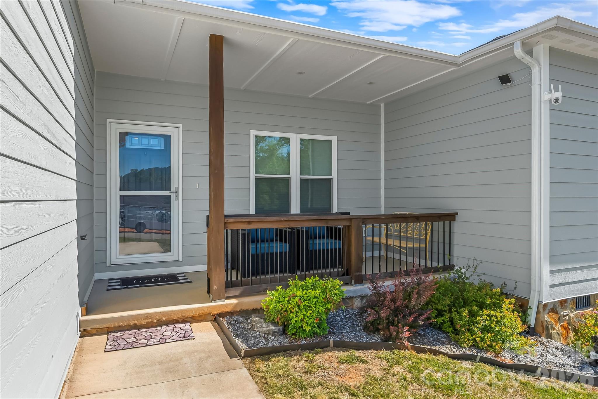 Single Family Residence at 2455 Saratoga Run, Morganton, photo 4 of 31