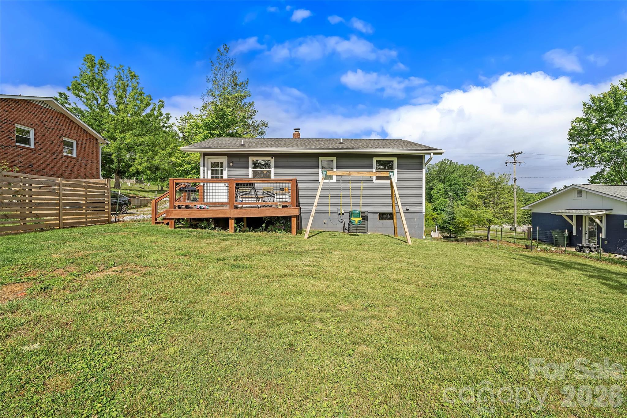Single Family Residence at 708 Prince Drive, Hendersonville, photo 13 of 24