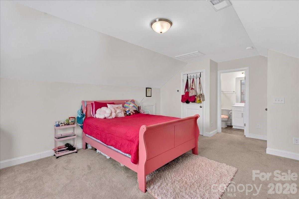 3rd floor huge bedroom or bonus room - 109 W Heart Pine Lane, Statesville