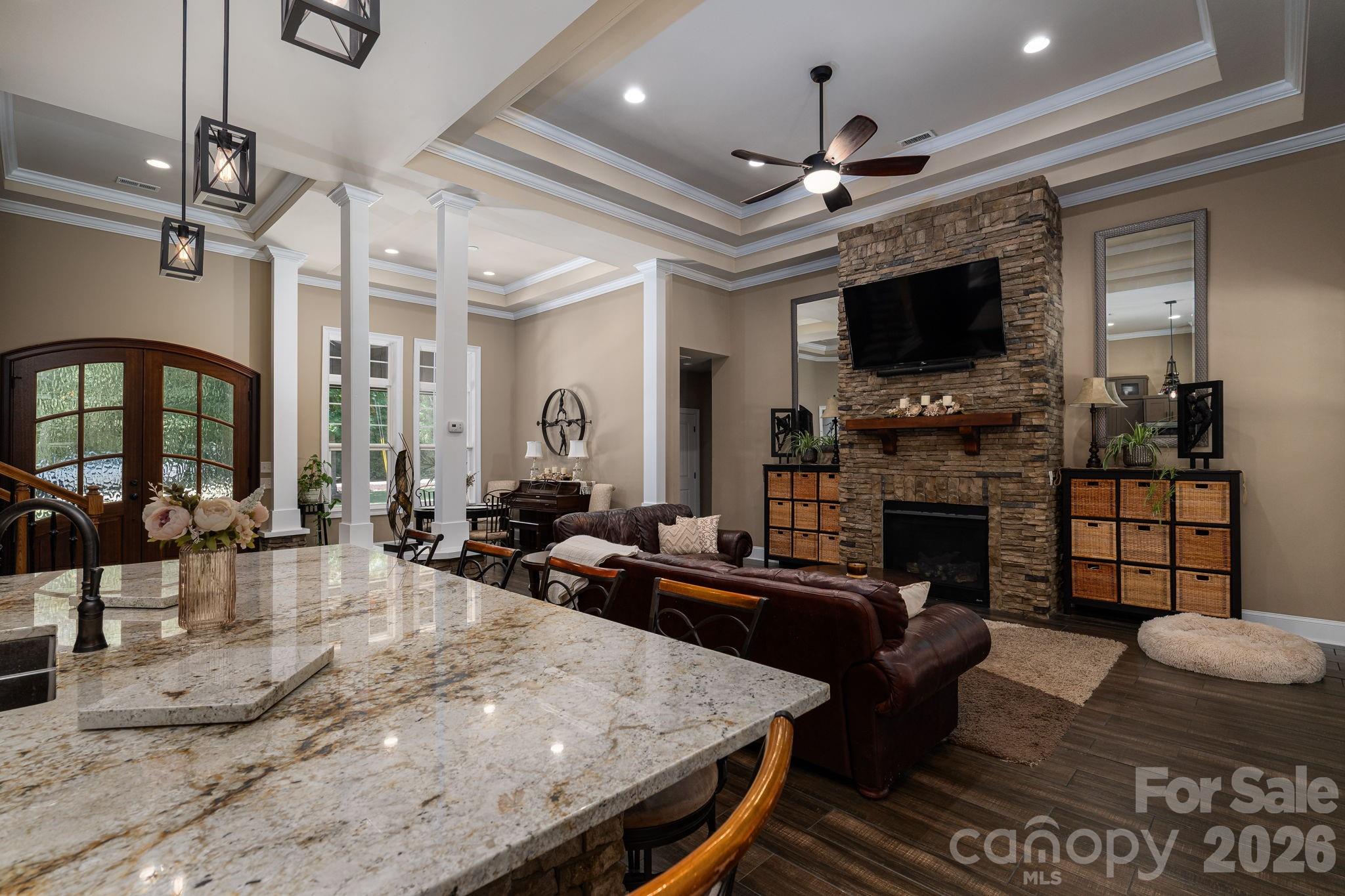 Single Family Residence at 489 Evergreen Road, Lake Wylie, photo 7 of 47