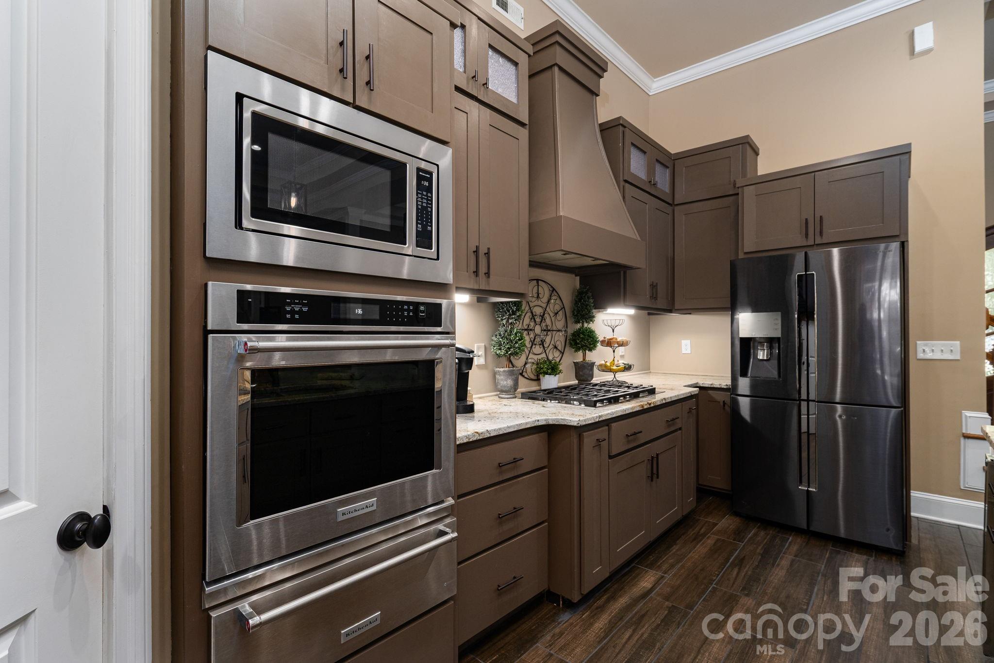 Single Family Residence at 489 Evergreen Road, Lake Wylie, photo 13 of 47