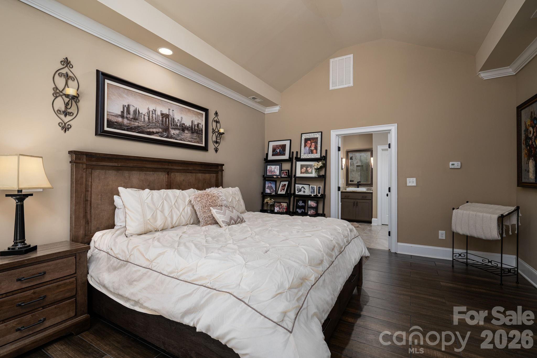 Single Family Residence at 489 Evergreen Road, Lake Wylie, photo 19 of 47