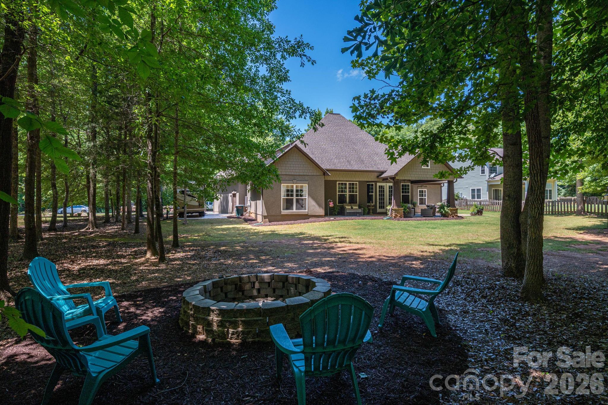 Single Family Residence at 489 Evergreen Road, Lake Wylie, photo 40 of 47
