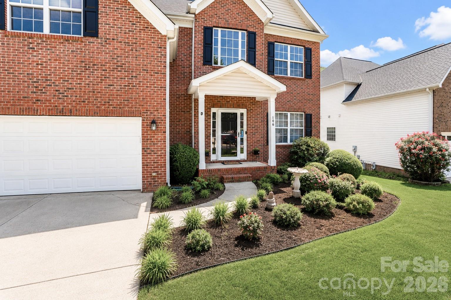 Single Family Residence at 106 Planters Drive, Statesville, photo 4 of 48