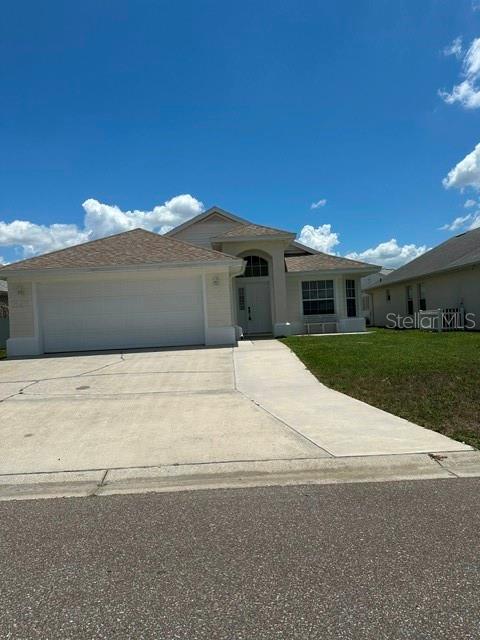 Single Family Residence at 1525 CHALLENGER AVE, DAVENPORT