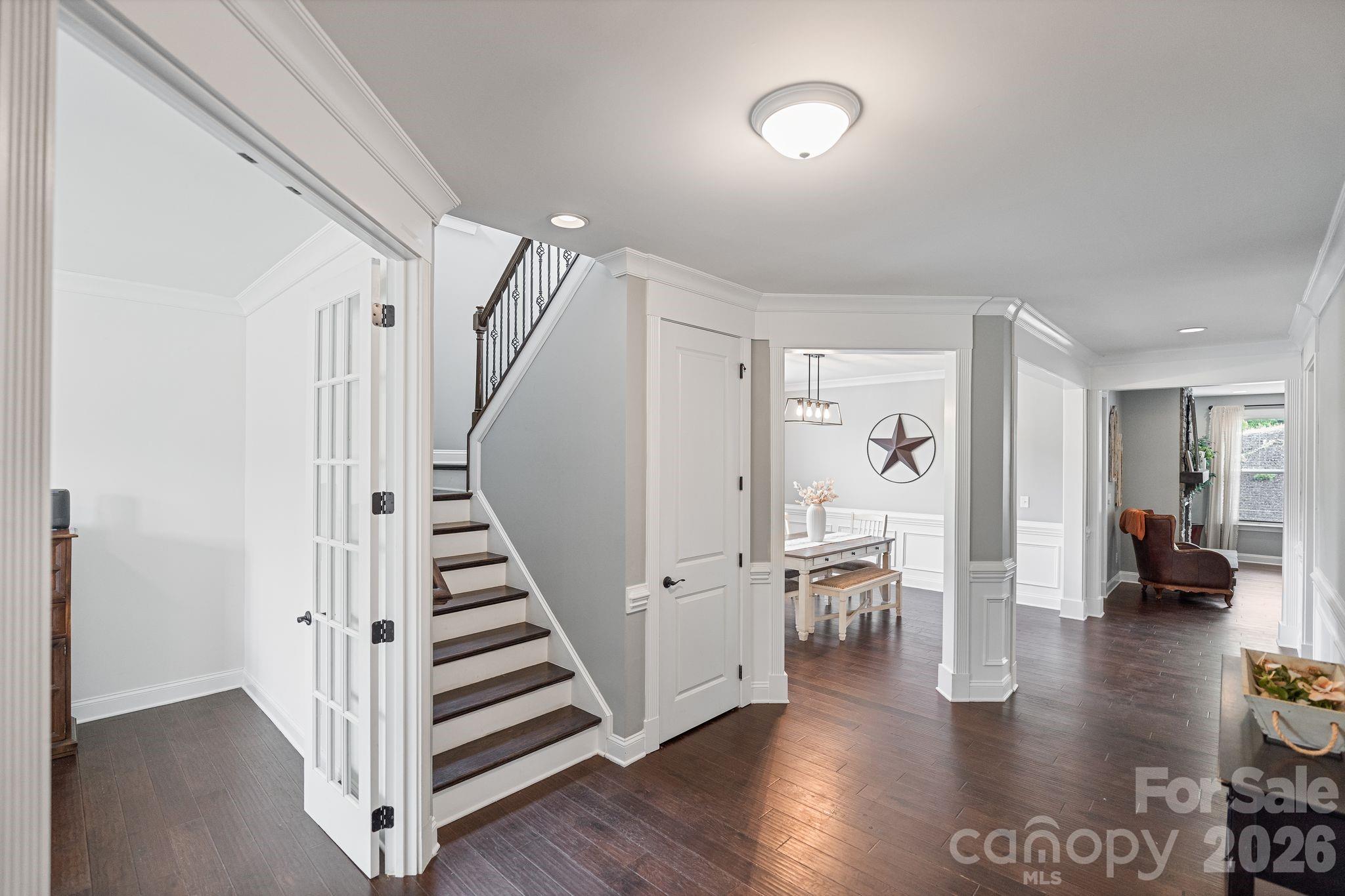 Foyer - 166 Stibbs Cross Road, Mooresville