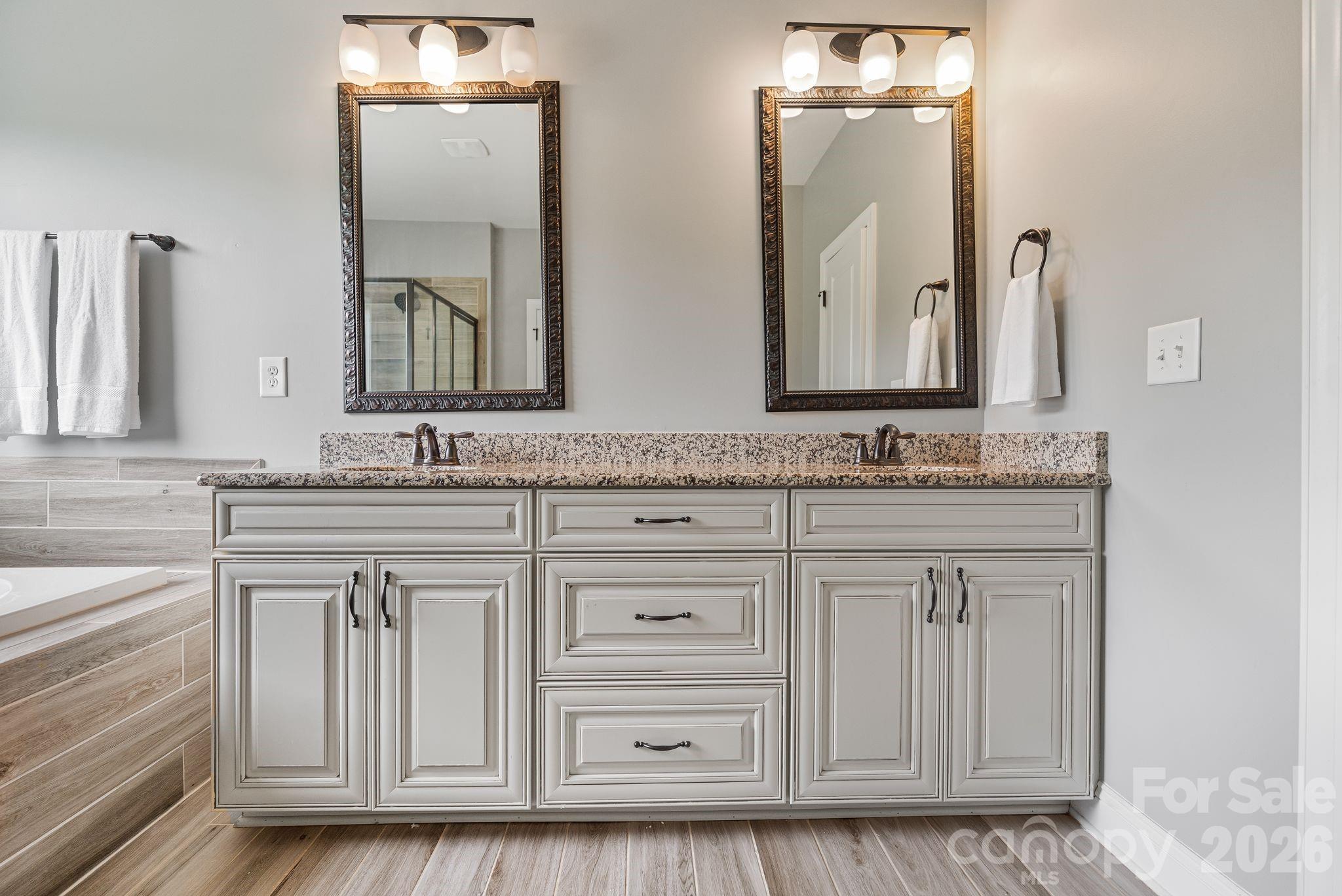 Primary Bath - 166 Stibbs Cross Road, Mooresville