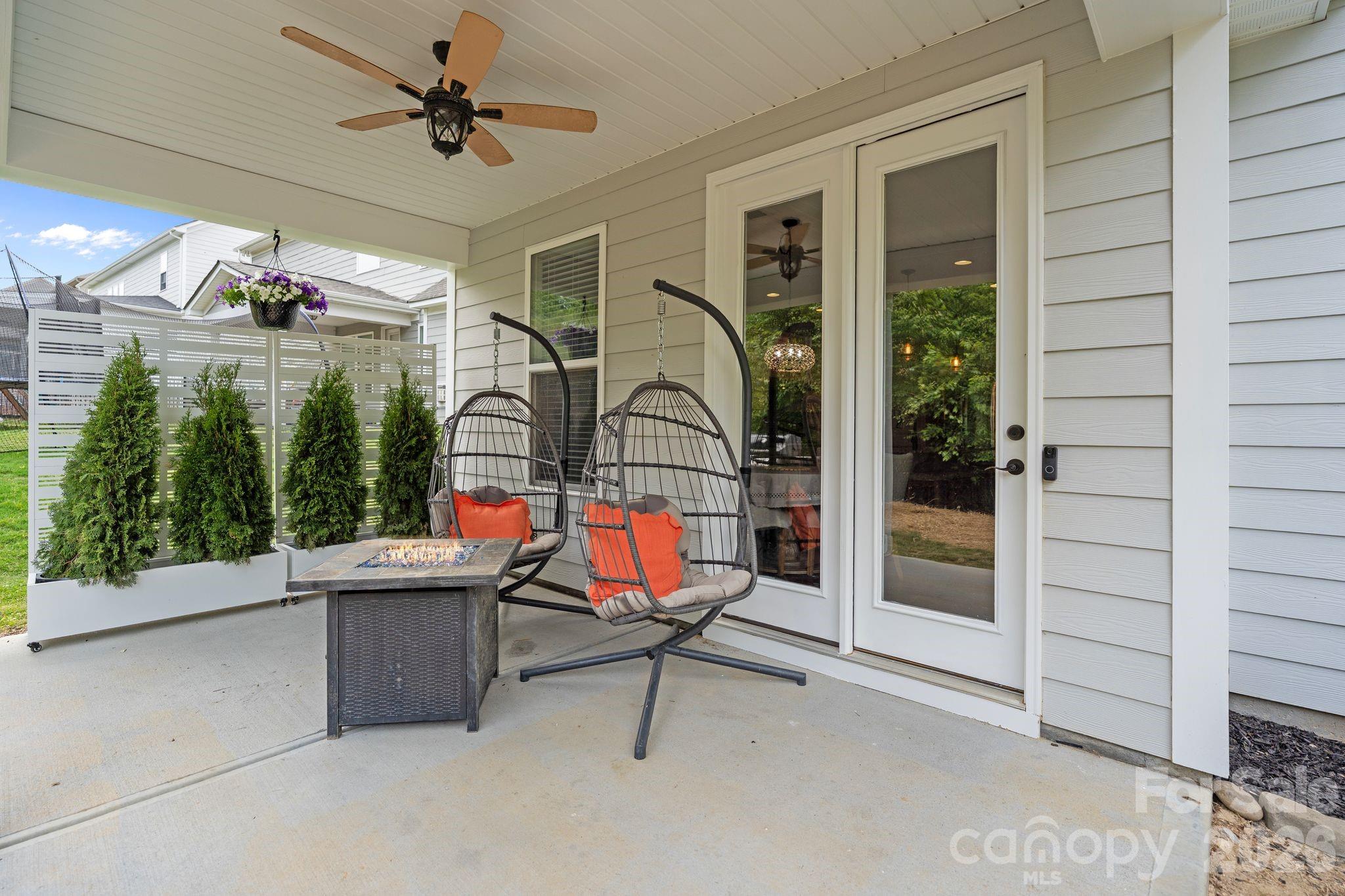 Single Family Residence at 166 Stibbs Cross Road, Mooresville, photo 43 of 47