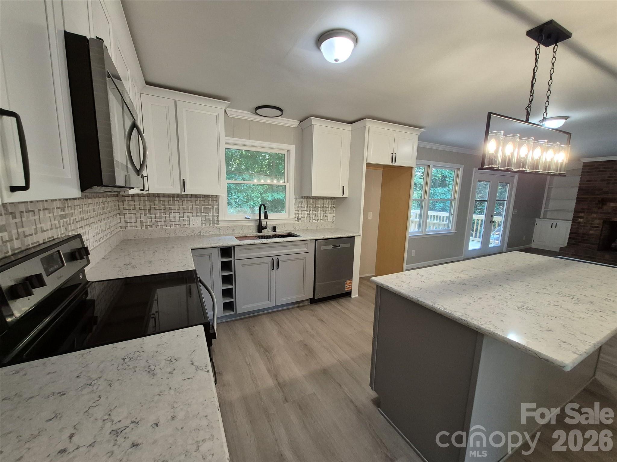 Kitchen - 390 Low Water Bridge Road, Troy