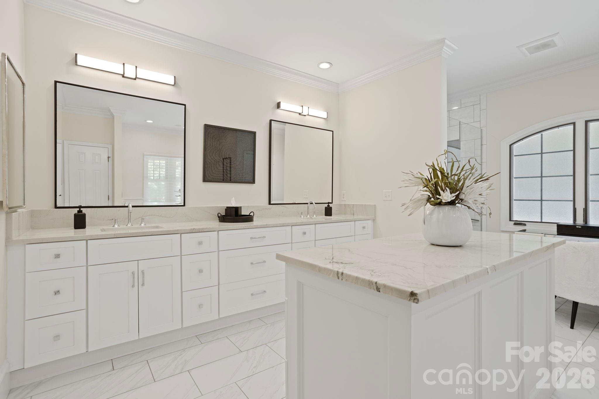 Single Family Residence at 20 Fernridge Court, Flat Rock, photo 24 of 49