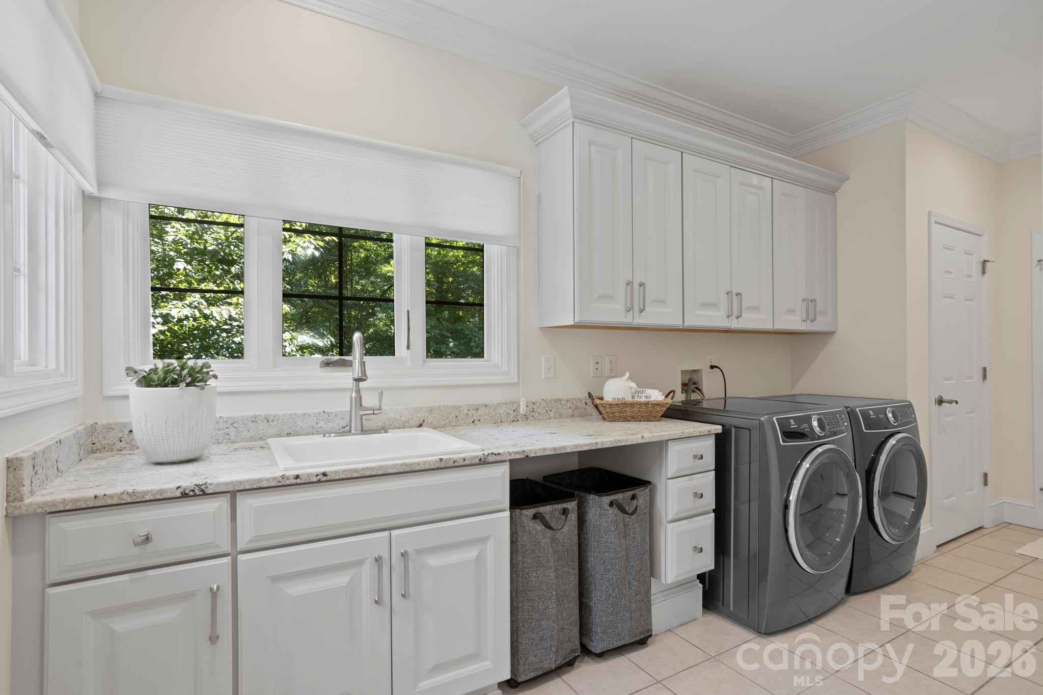 Single Family Residence at 20 Fernridge Court, Flat Rock, photo 28 of 49