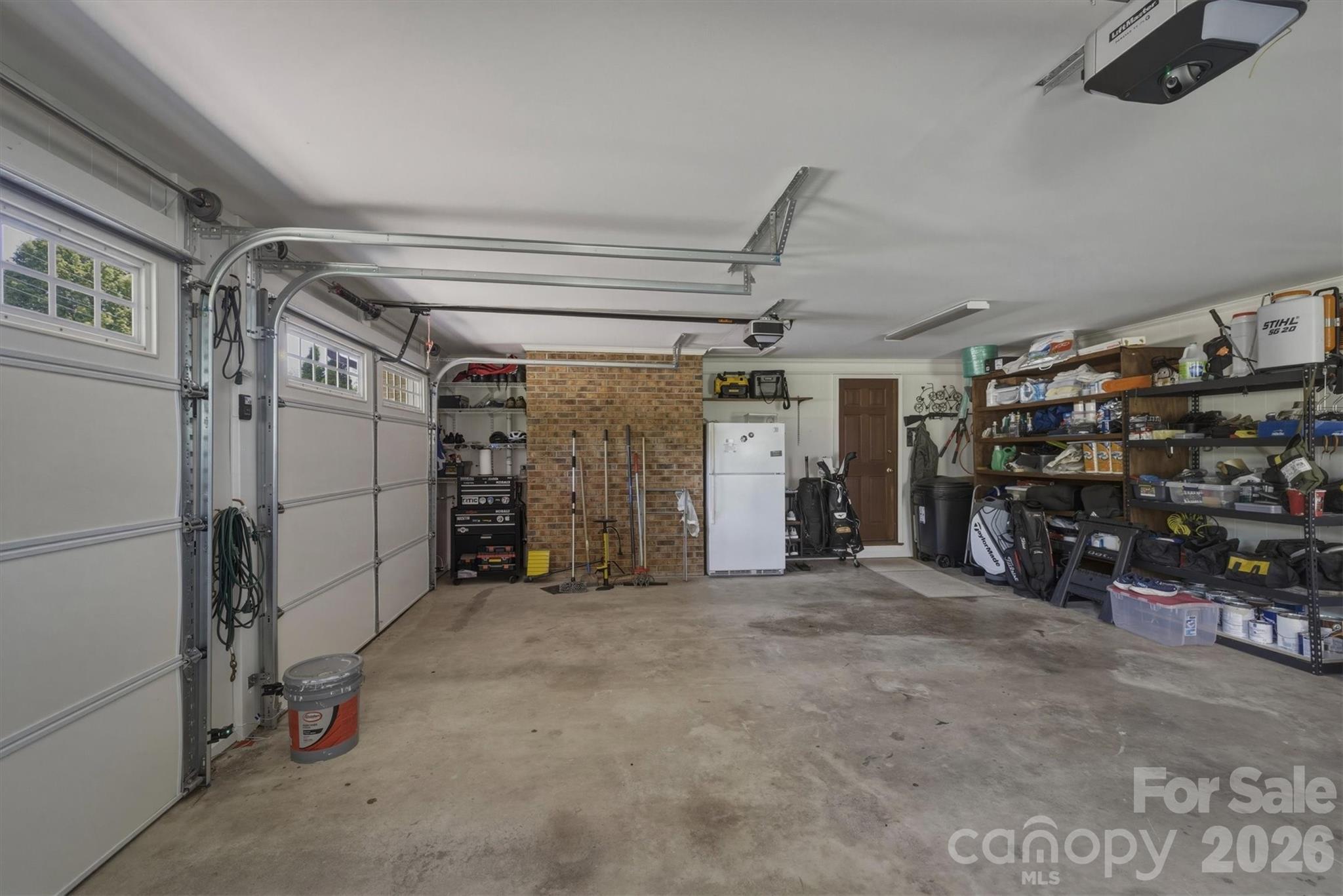 Main Level 2 Car Garage - 103 Wedgewood Court, Morganton