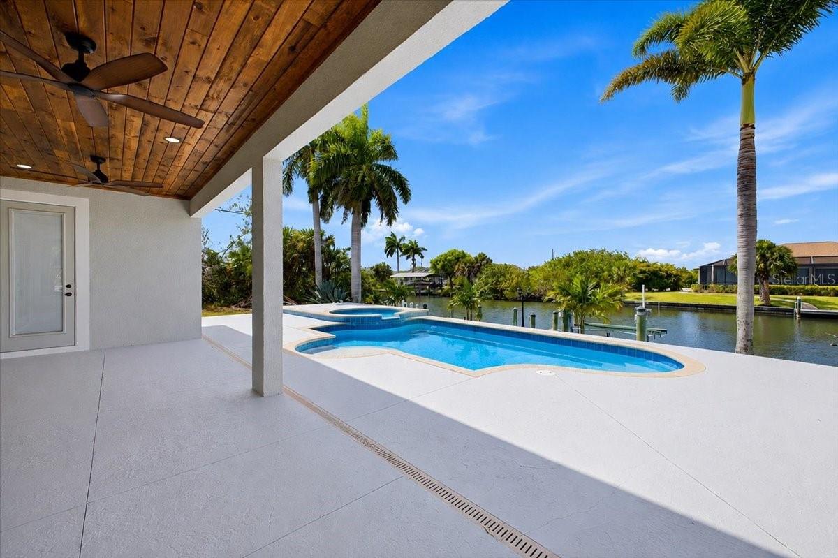 Single Family Residence at 15408 MELPORT CIR, PORT CHARLOTTE, photo 2 of 53