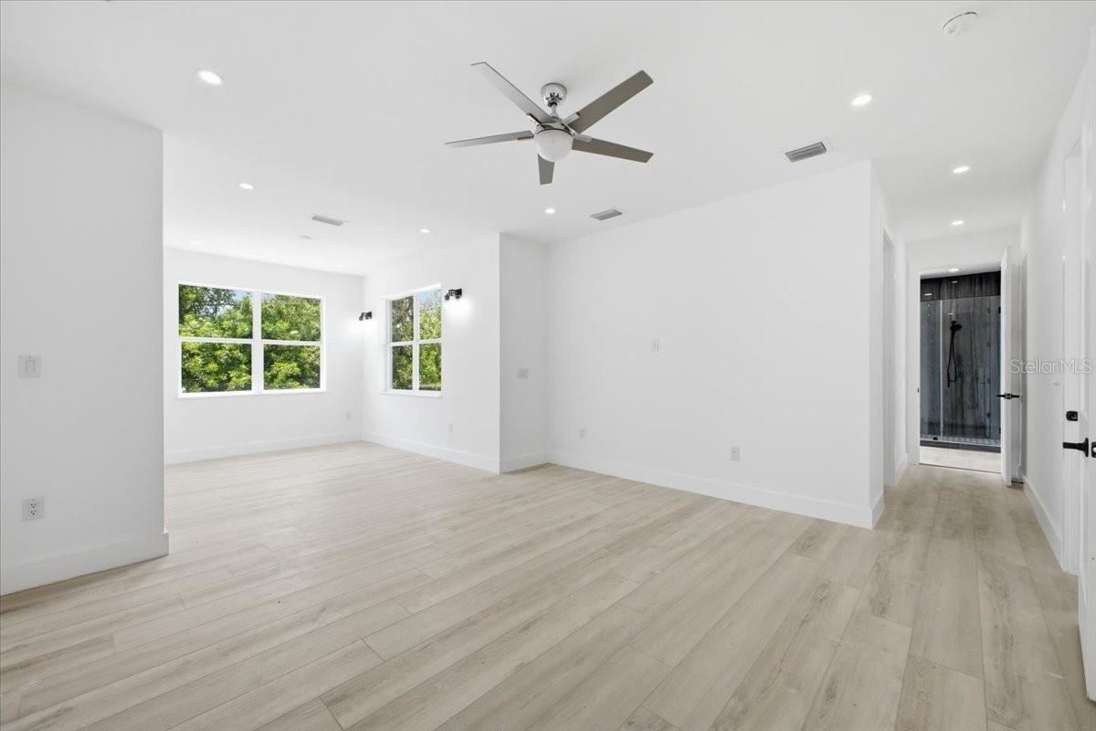 Single Family Residence at 15408 MELPORT CIR, PORT CHARLOTTE, photo 18 of 53