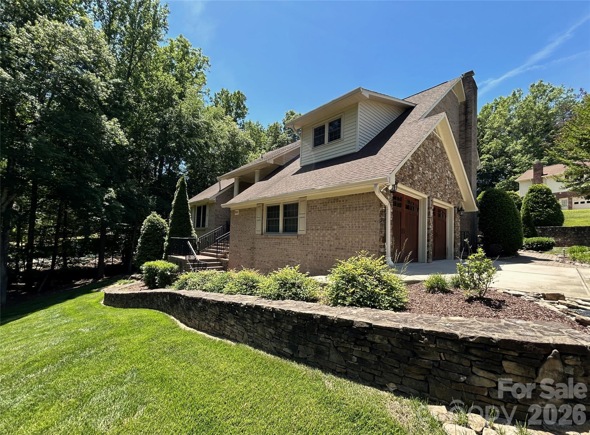 Make this your New Home!!! - 900 Courtney Court SE, Concord