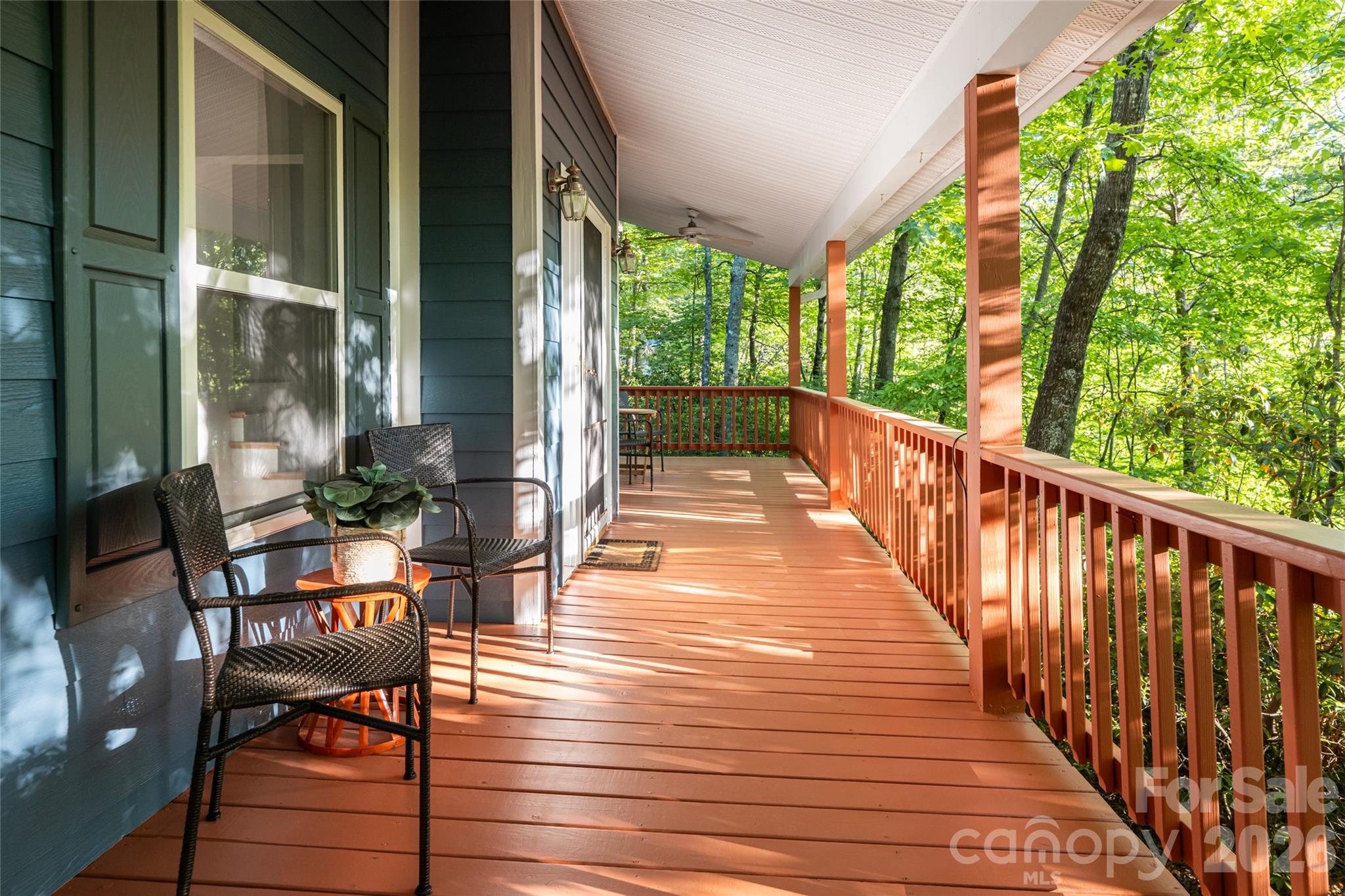 Single Family Residence at 7 Timber Park Drive, Black Mountain, photo 5 of 39