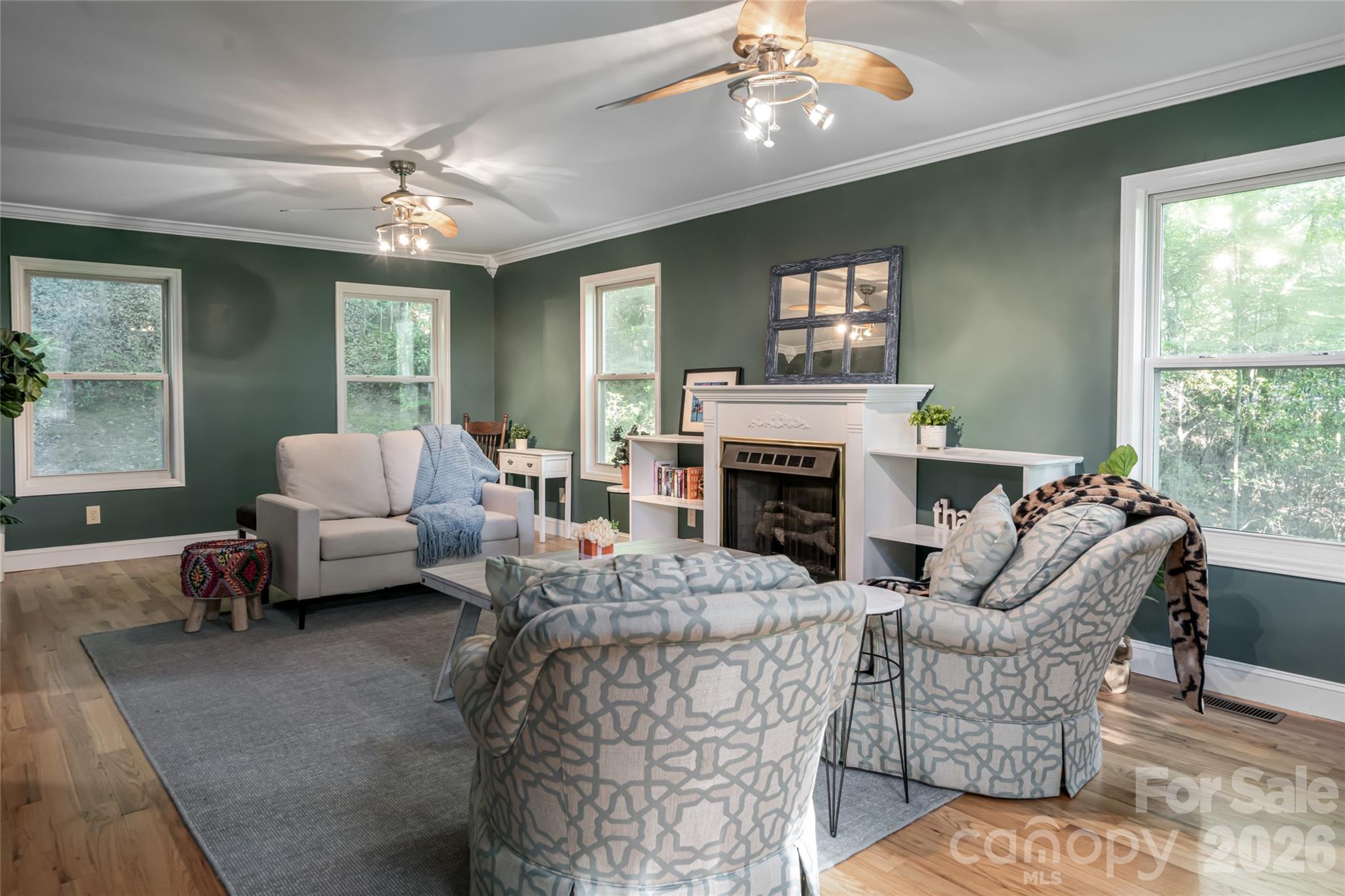 Single Family Residence at 7 Timber Park Drive, Black Mountain, photo 20 of 39