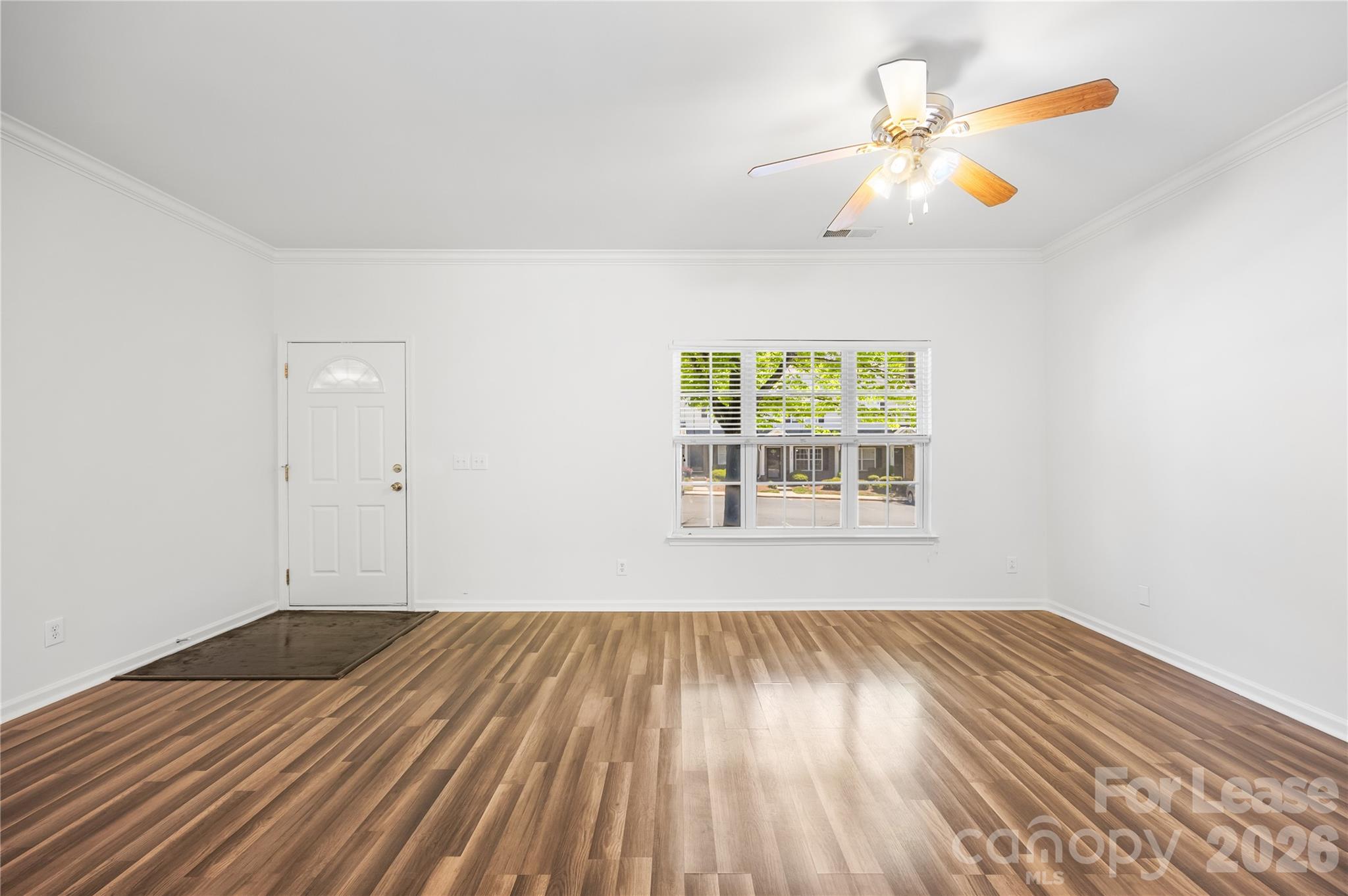Townhouse at 3053 Summerfield Ridge Lane, Matthews, photo 3 of 20