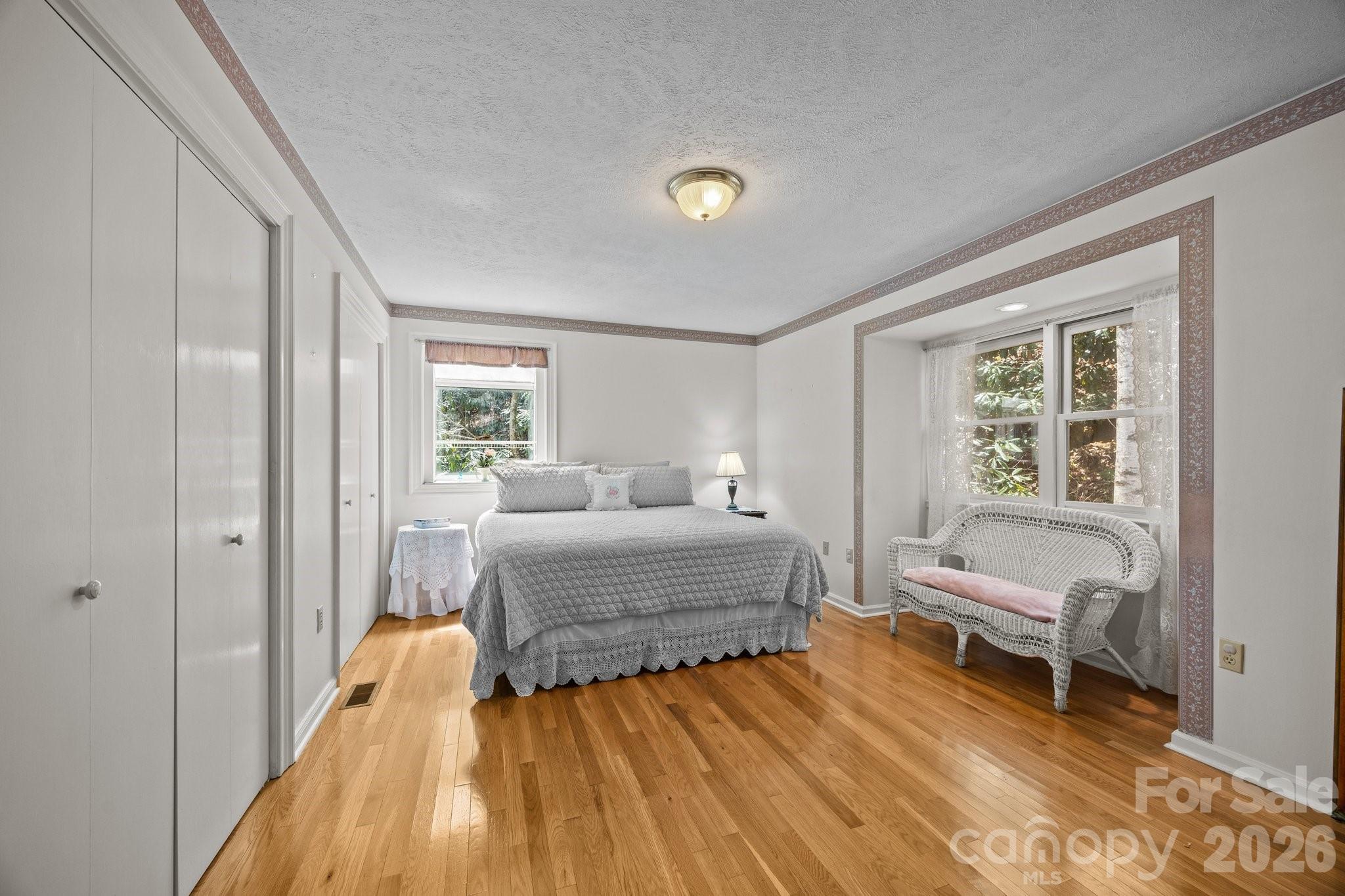 Single Family Residence at 63 Chestnut Forest Road, Fairview, photo 15 of 47