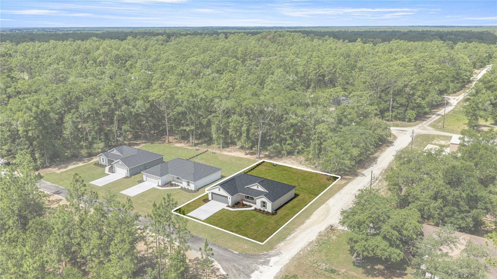 Single Family Residence at 4020 SW 156TH CT, OCALA, photo 7 of 33