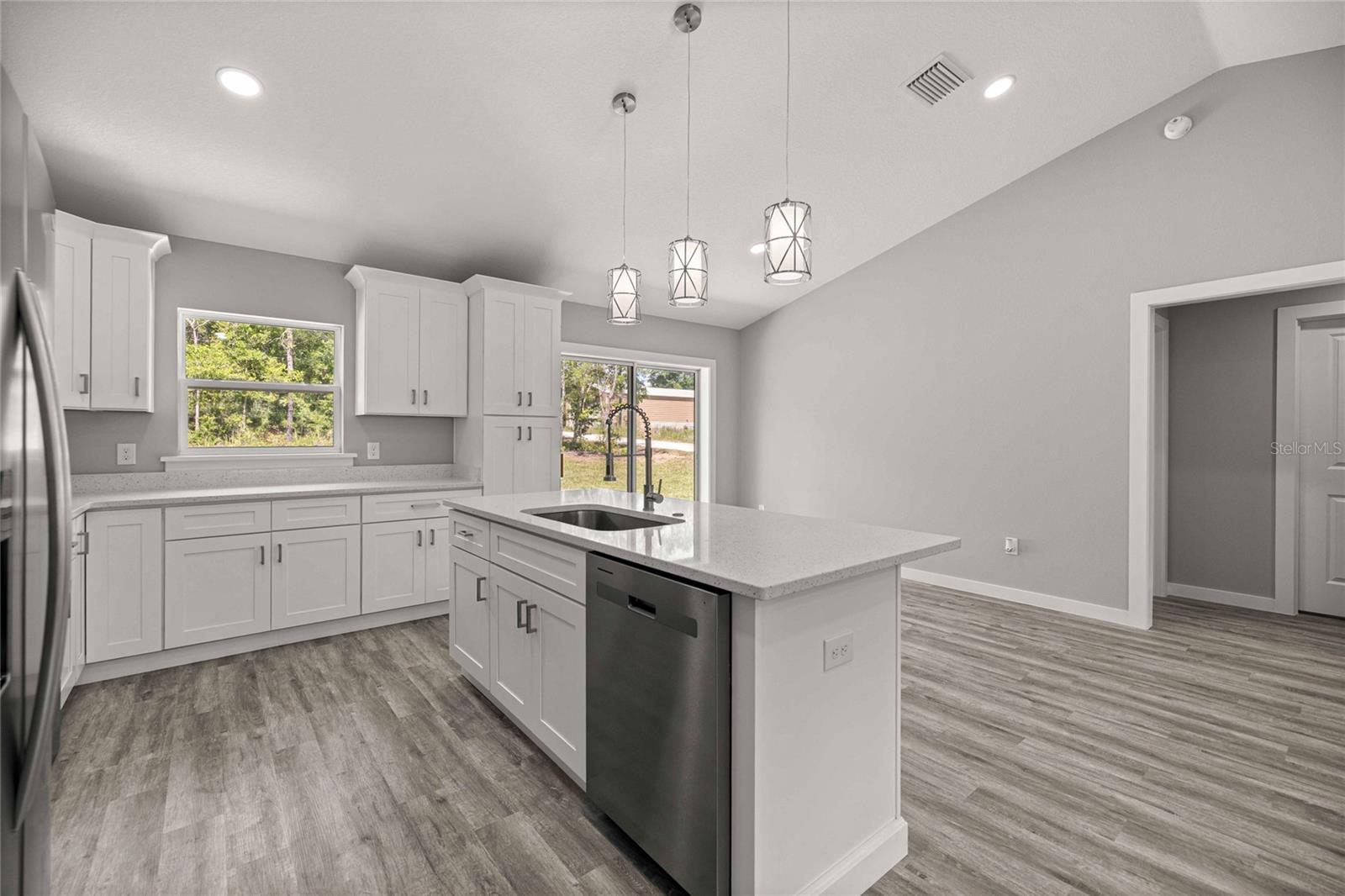 Single Family Residence at 4020 SW 156TH CT, OCALA, photo 14 of 33