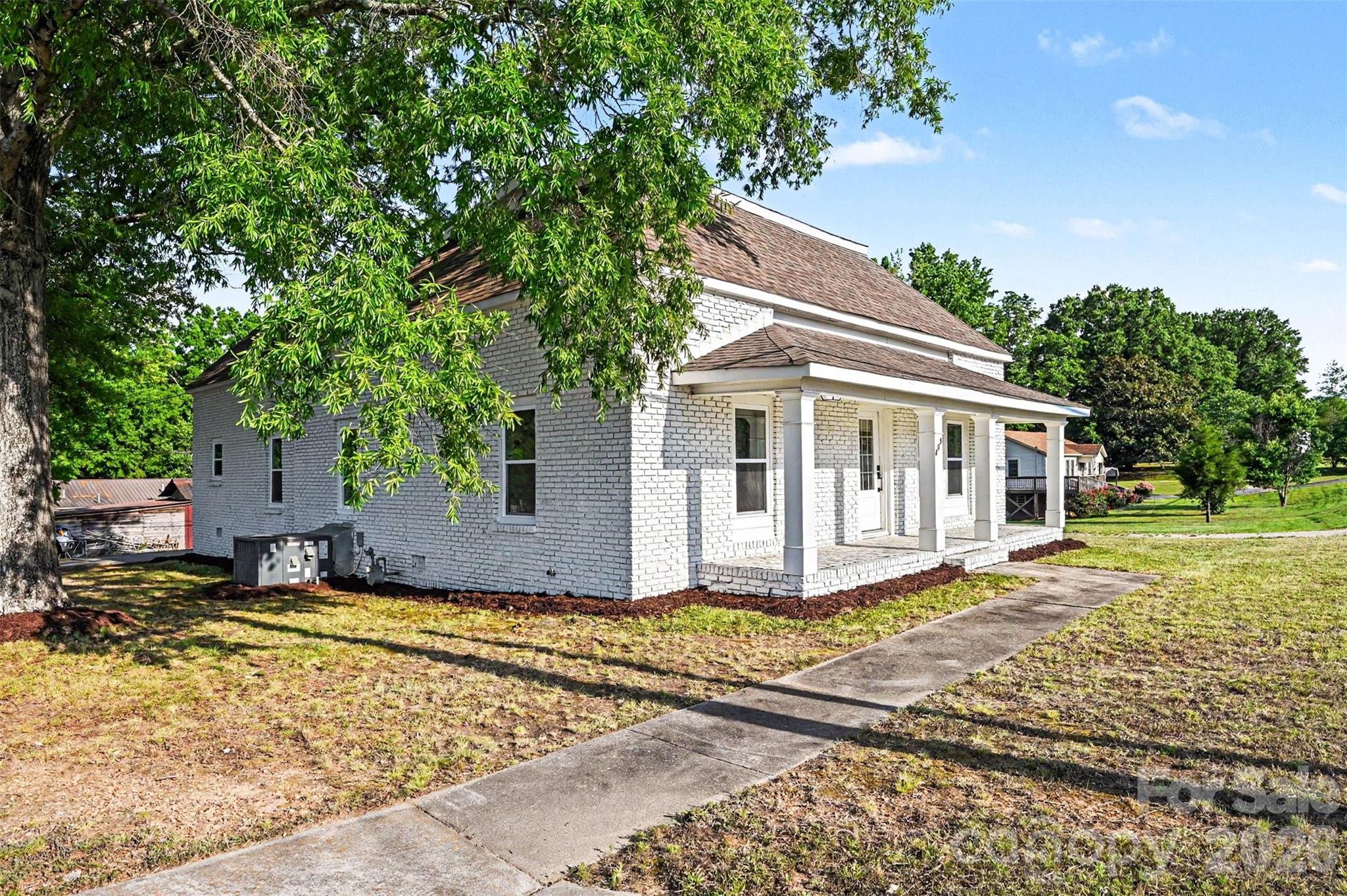 Single Family Residence at 405 Aquadale Road, Albemarle, photo 6 of 48