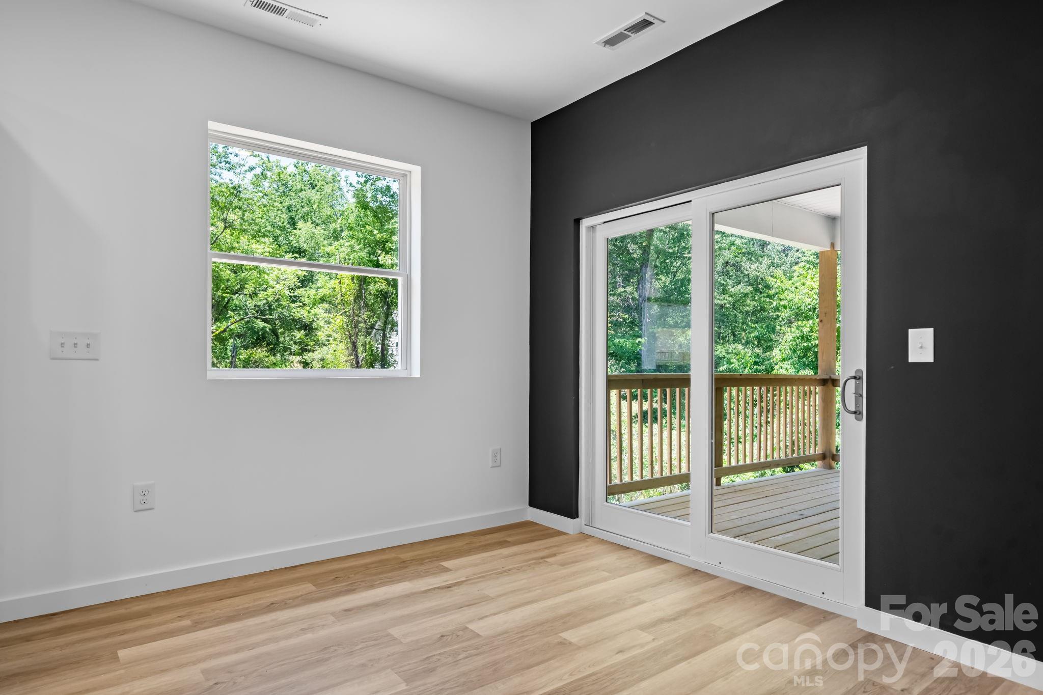 Single Family Residence at 41 Tennyson Drive, Taylorsville, photo 6 of 44