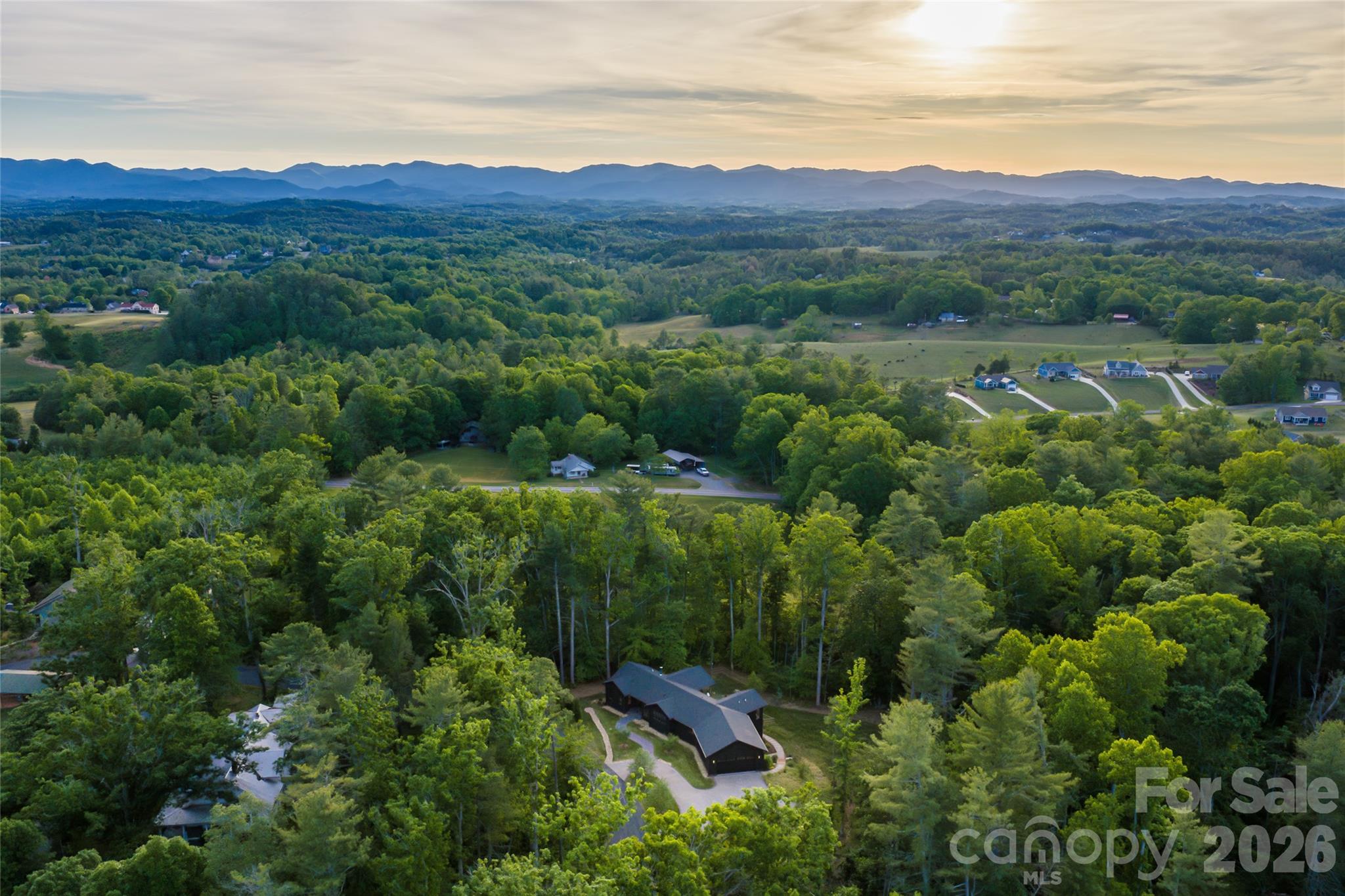 Single Family Residence at 27 Tommy Ray Ridge, Weaverville, photo 44 of 48