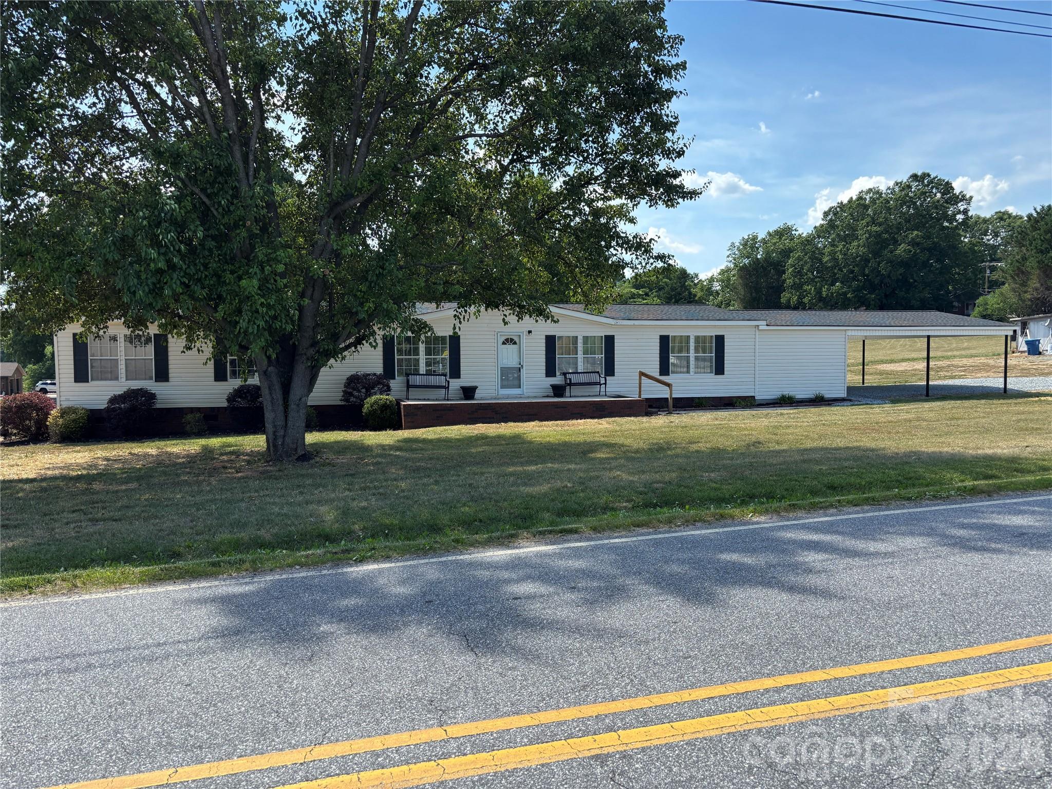 Single Family Residence at 559 School Drive, Taylorsville, photo 4 of 48