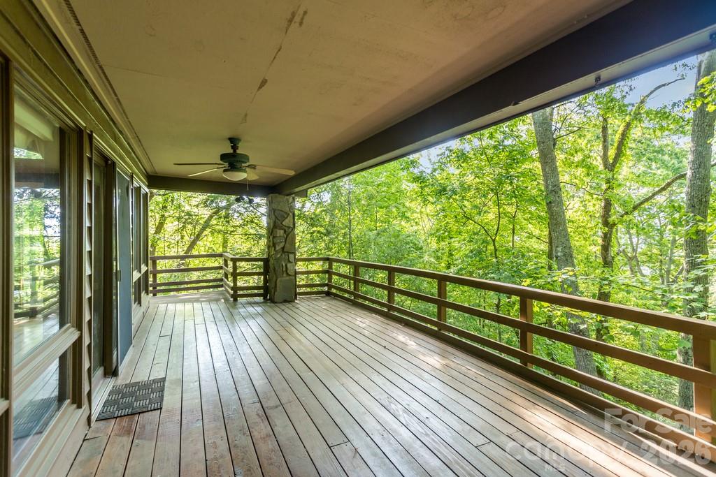 Single Family Residence at 1126 Scenic Circle, Waynesville, photo 27 of 40