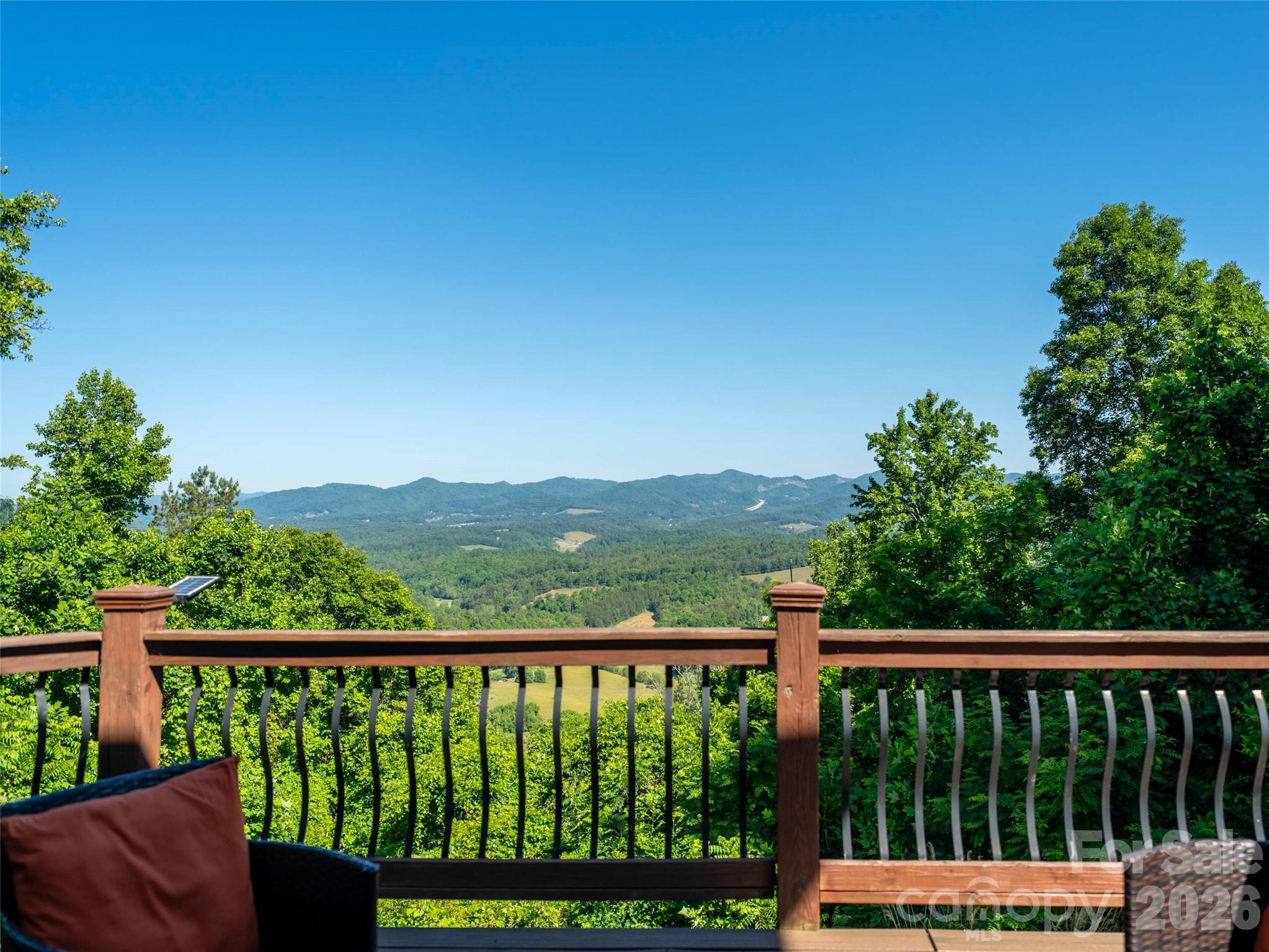 Trex deck with long range views - 350 Vista Point Drive, Weaverville