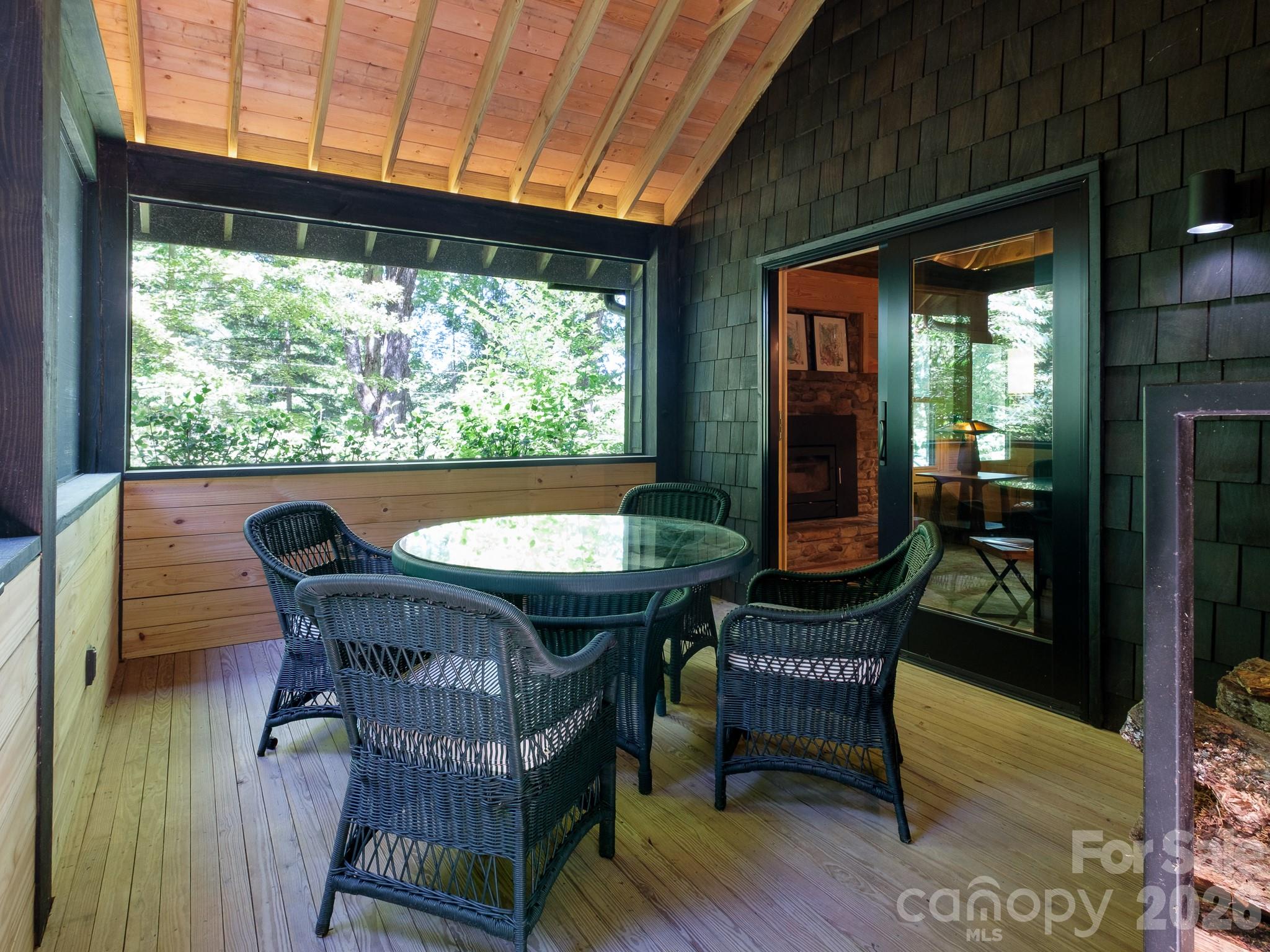 Single Family Residence at 212 SE Shore Drive, Lake Toxaway, photo 18 of 47