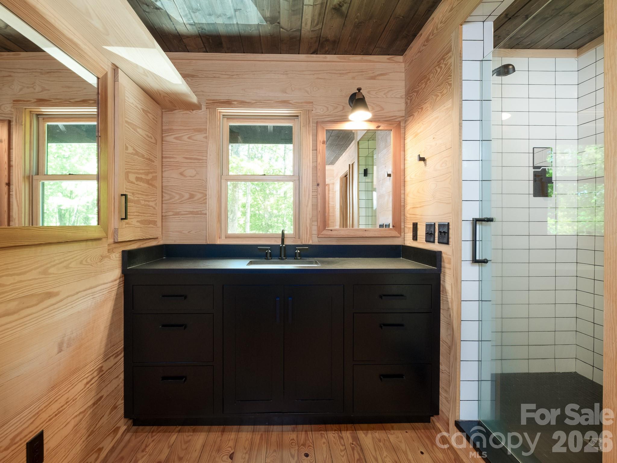 Single Family Residence at 212 SE Shore Drive, Lake Toxaway, photo 22 of 47