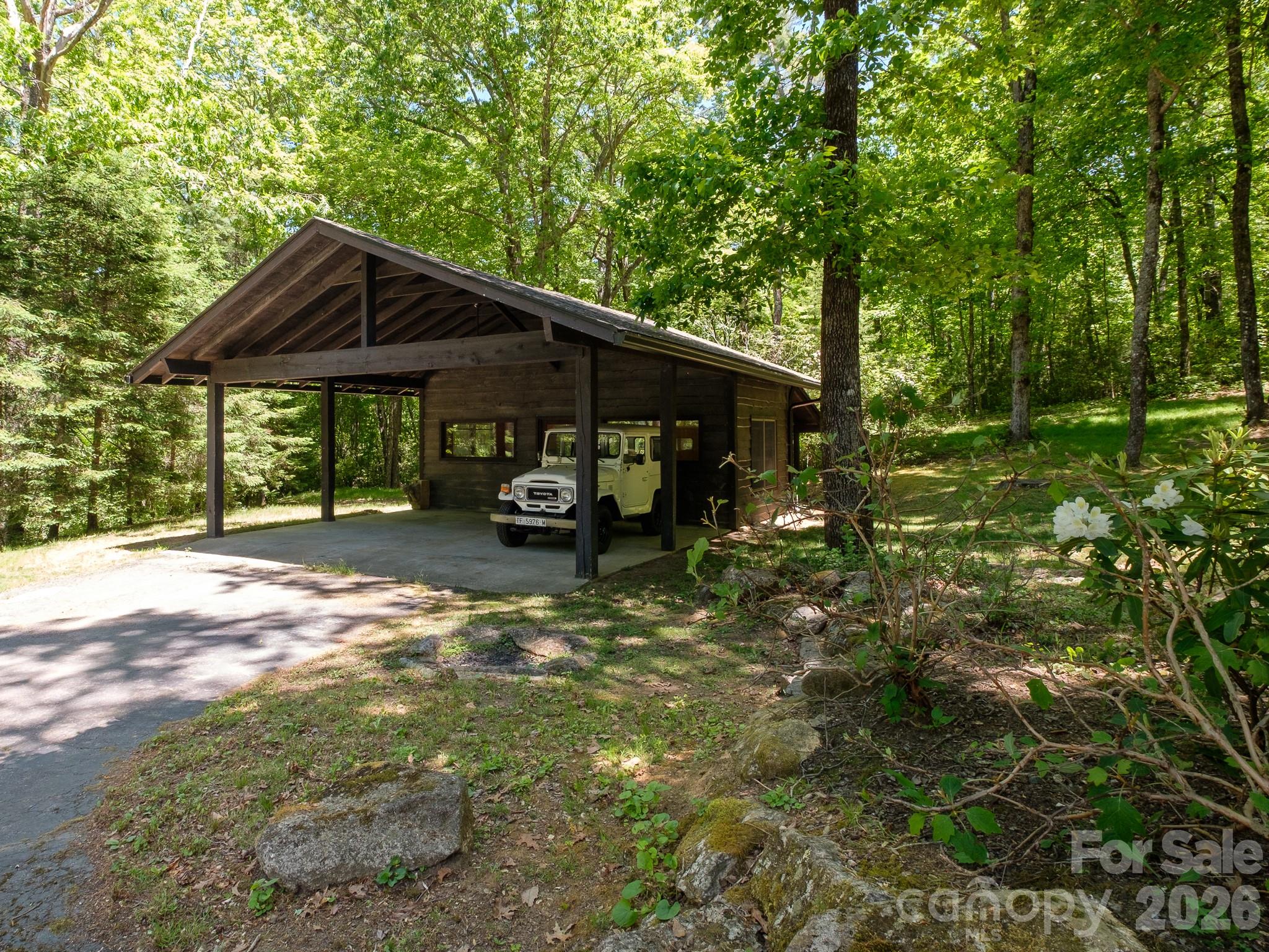 Single Family Residence at 212 SE Shore Drive, Lake Toxaway, photo 40 of 47