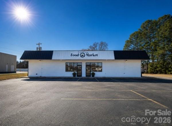 102 N Main Street