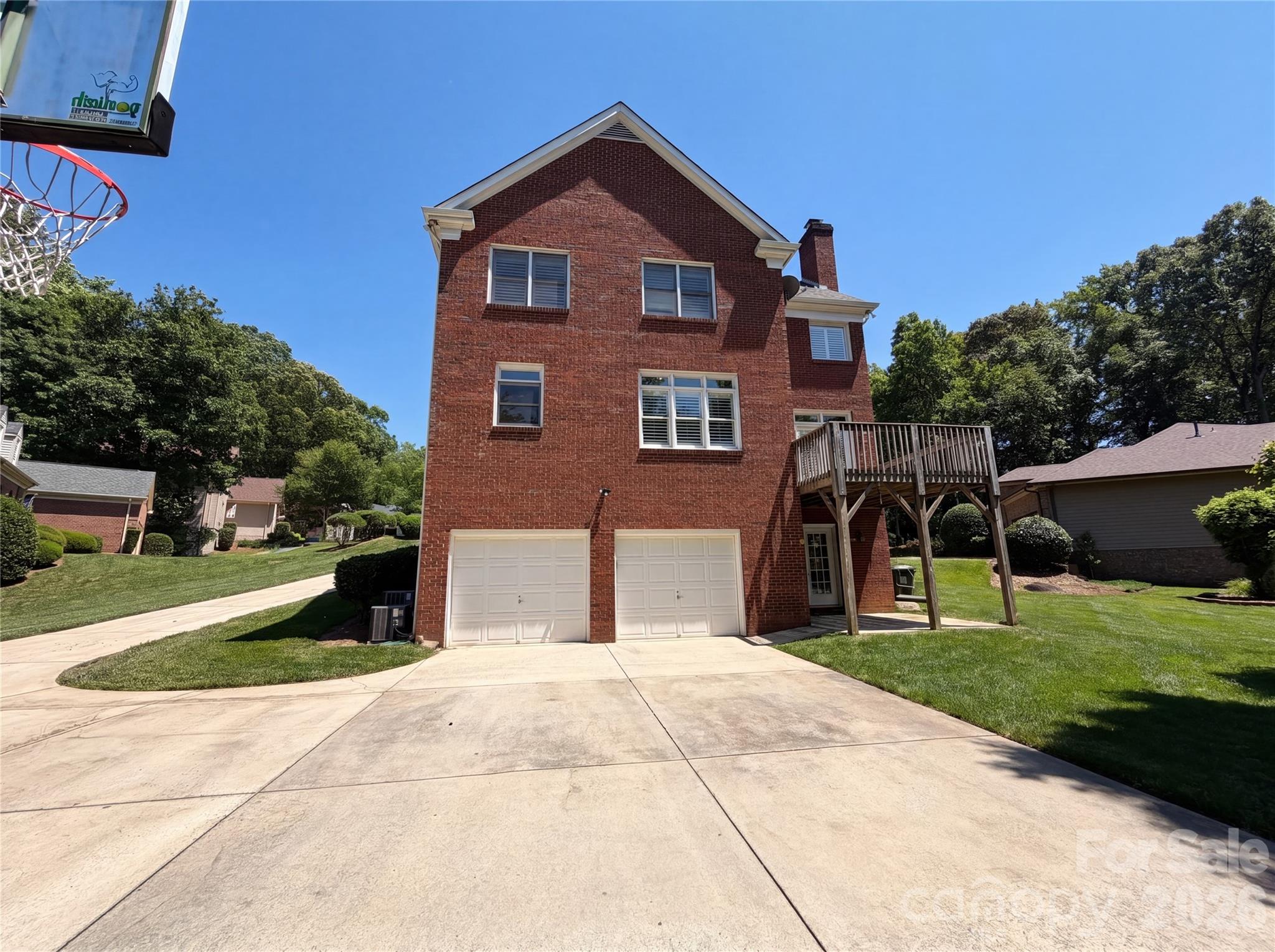 Single Family Residence at 15130 Stonegreen Lane, Huntersville, photo 5 of 19