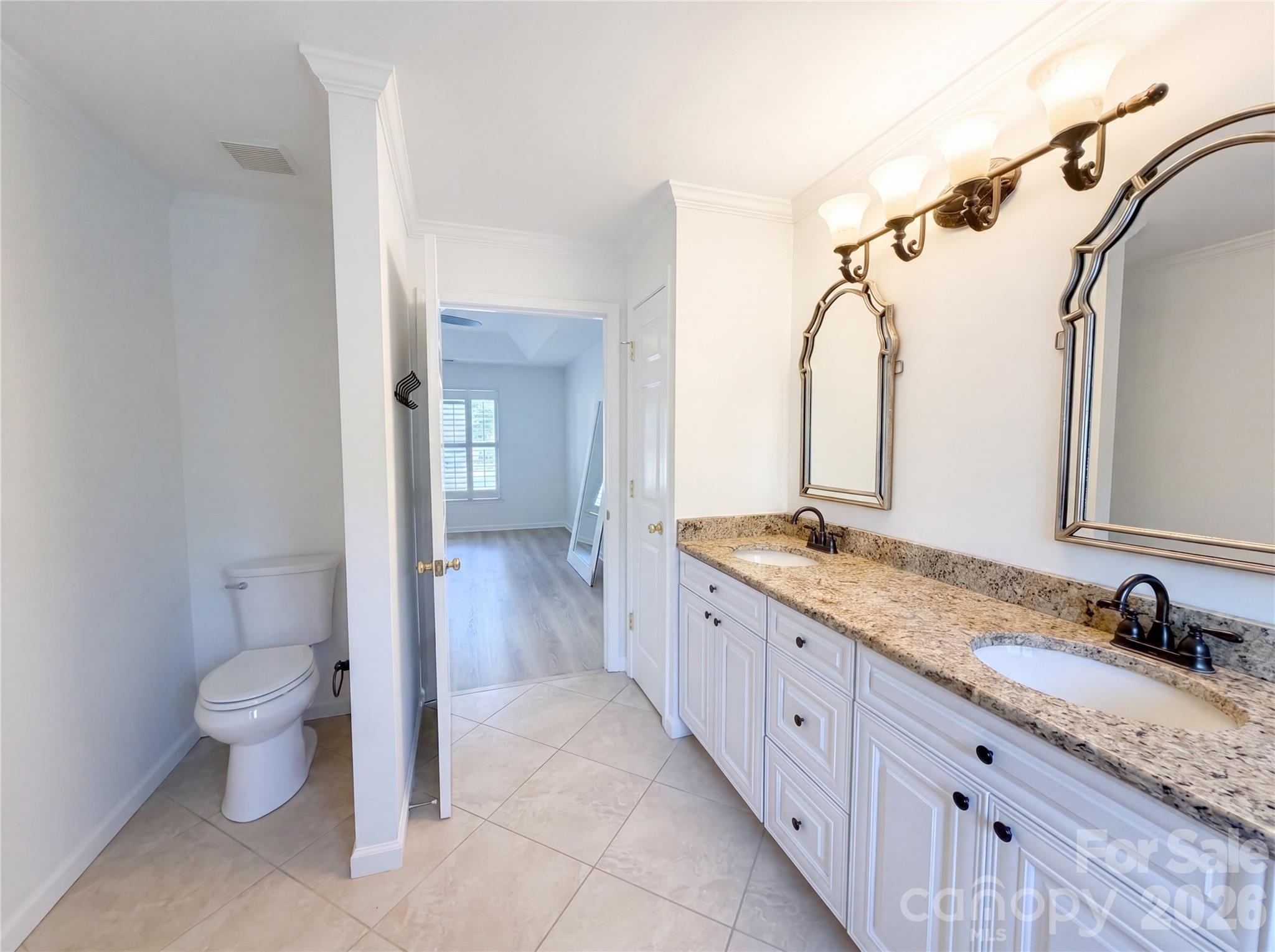 Single Family Residence at 15130 Stonegreen Lane, Huntersville, photo 16 of 19
