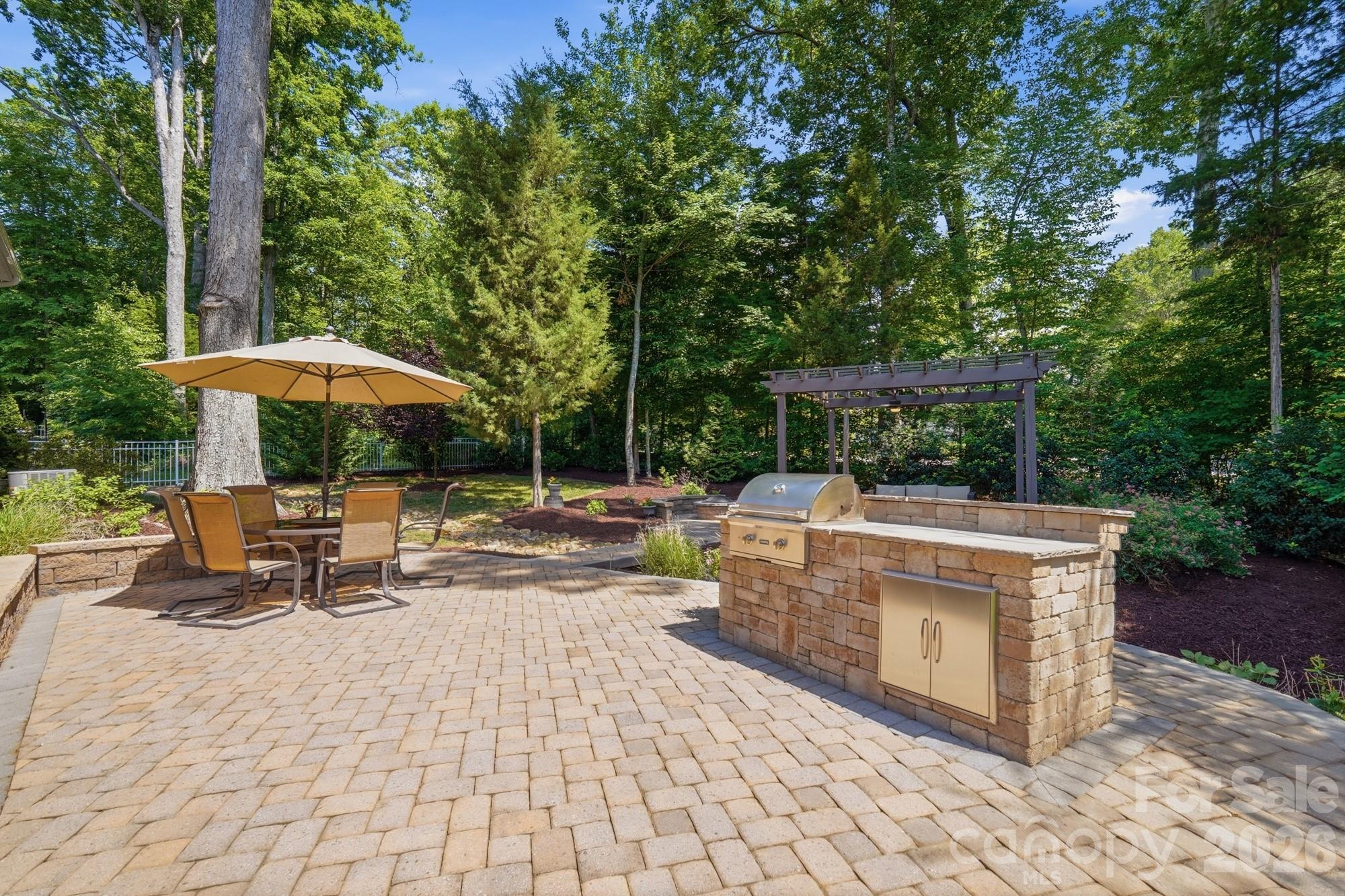 Extra Large Paver Patio with Built-in-Grill! - 1413 Screech Owl Road, Waxhaw