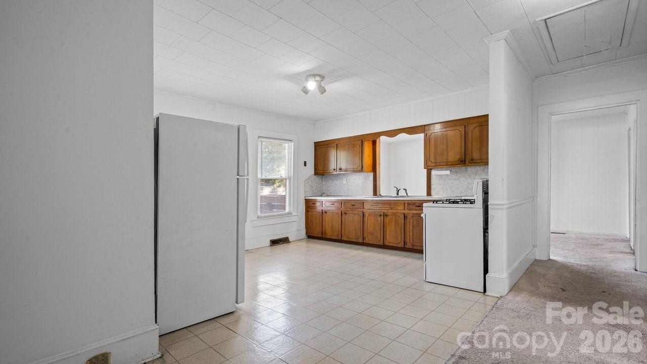 Single Family Residence at 110 Globe Street, Mount Holly, photo 9 of 26