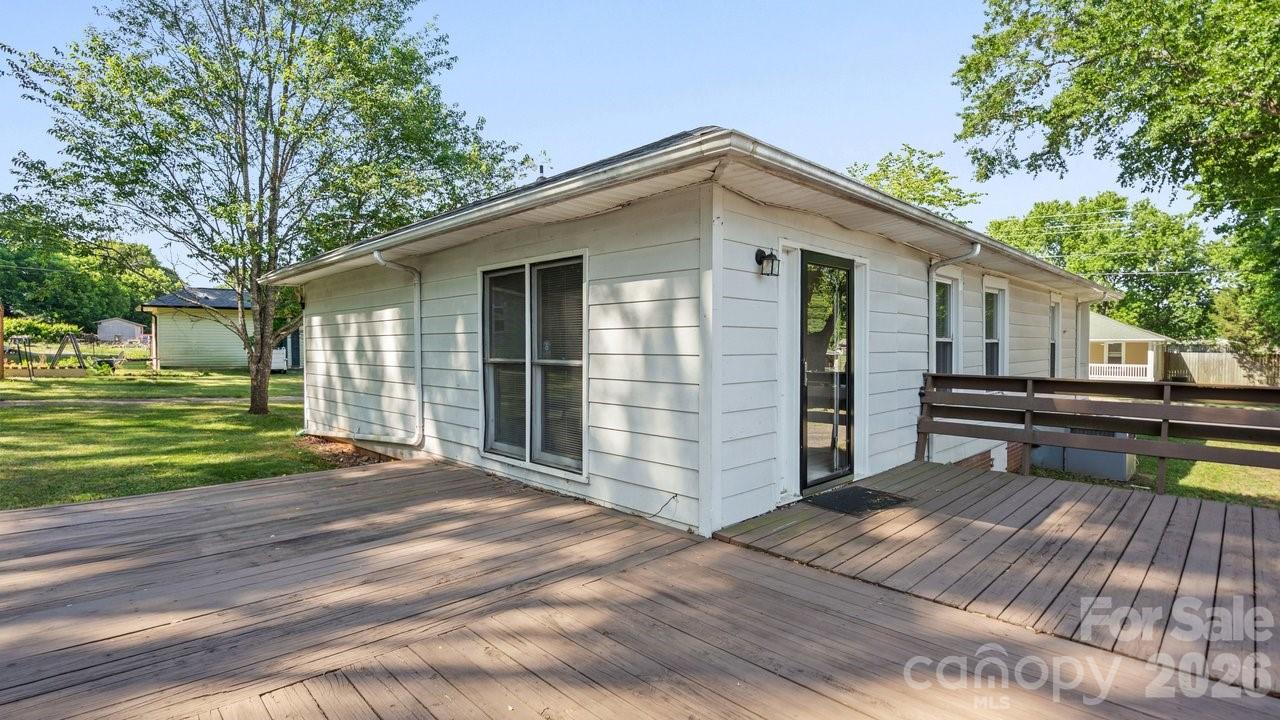 Single Family Residence at 110 Globe Street, Mount Holly, photo 21 of 26