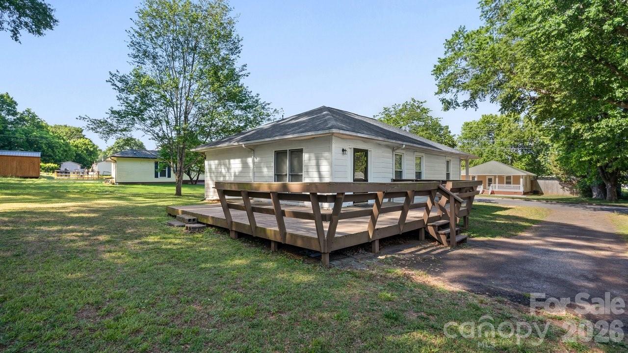Single Family Residence at 110 Globe Street, Mount Holly, photo 22 of 26