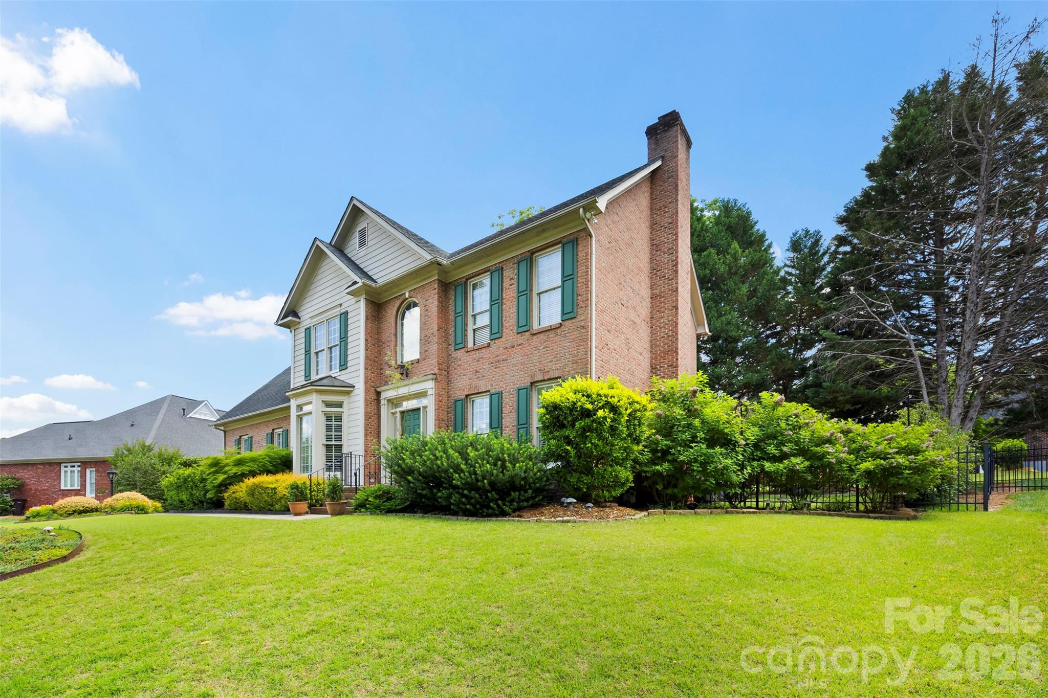 Single Family Residence at 1964 Middleton Place, Rock Hill, photo 2 of 42
